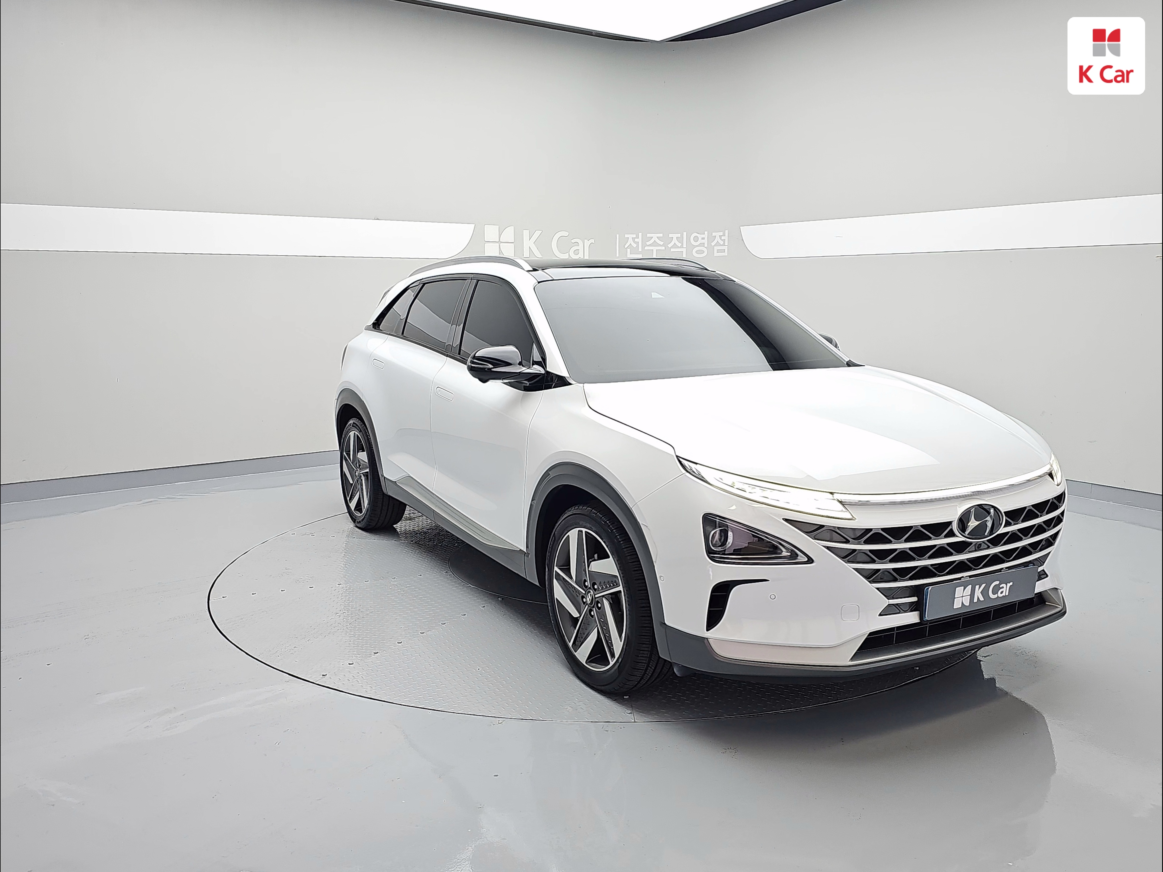 HYUNDAI Nexo FCEV