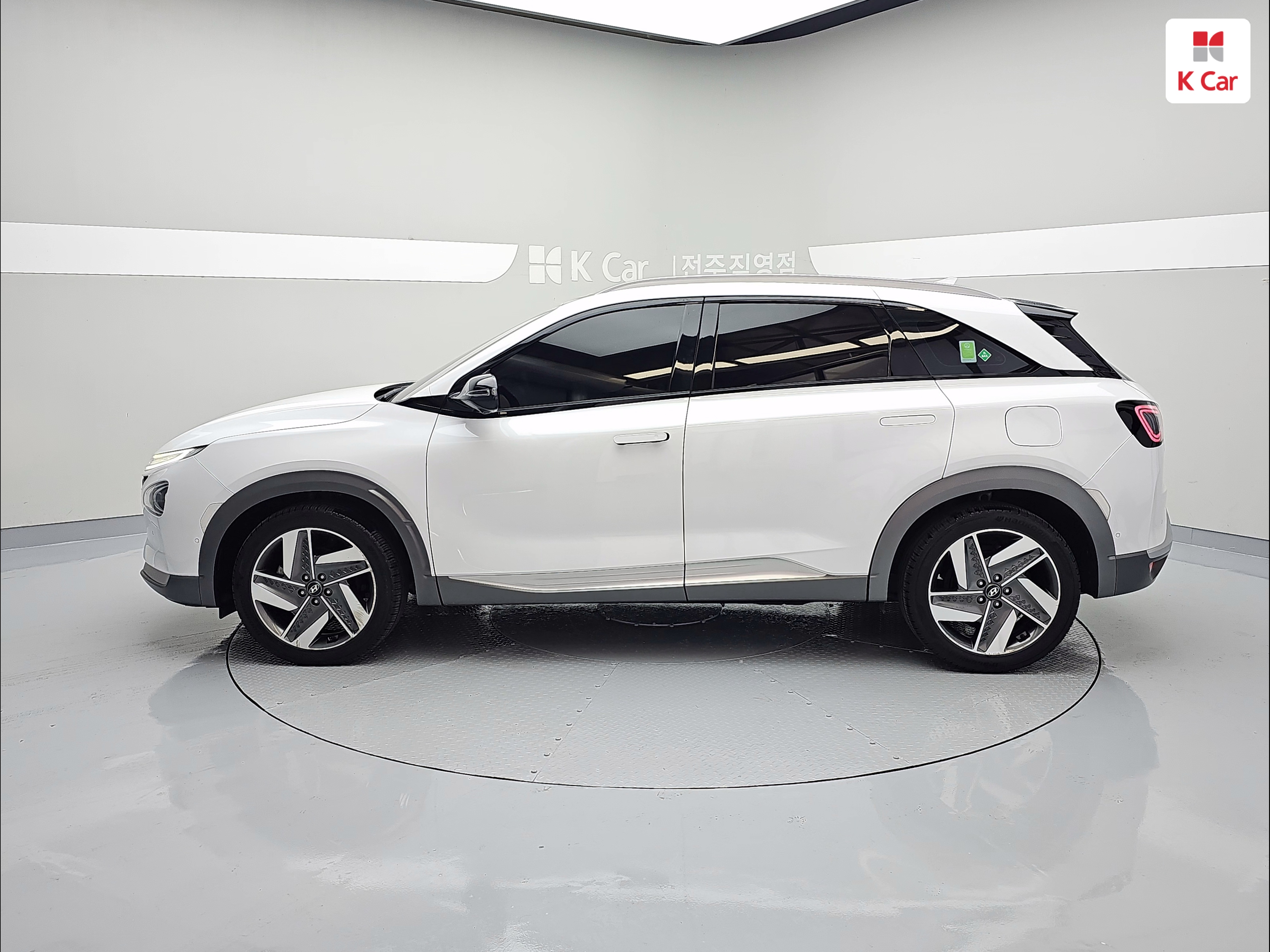 HYUNDAI Nexo FCEV