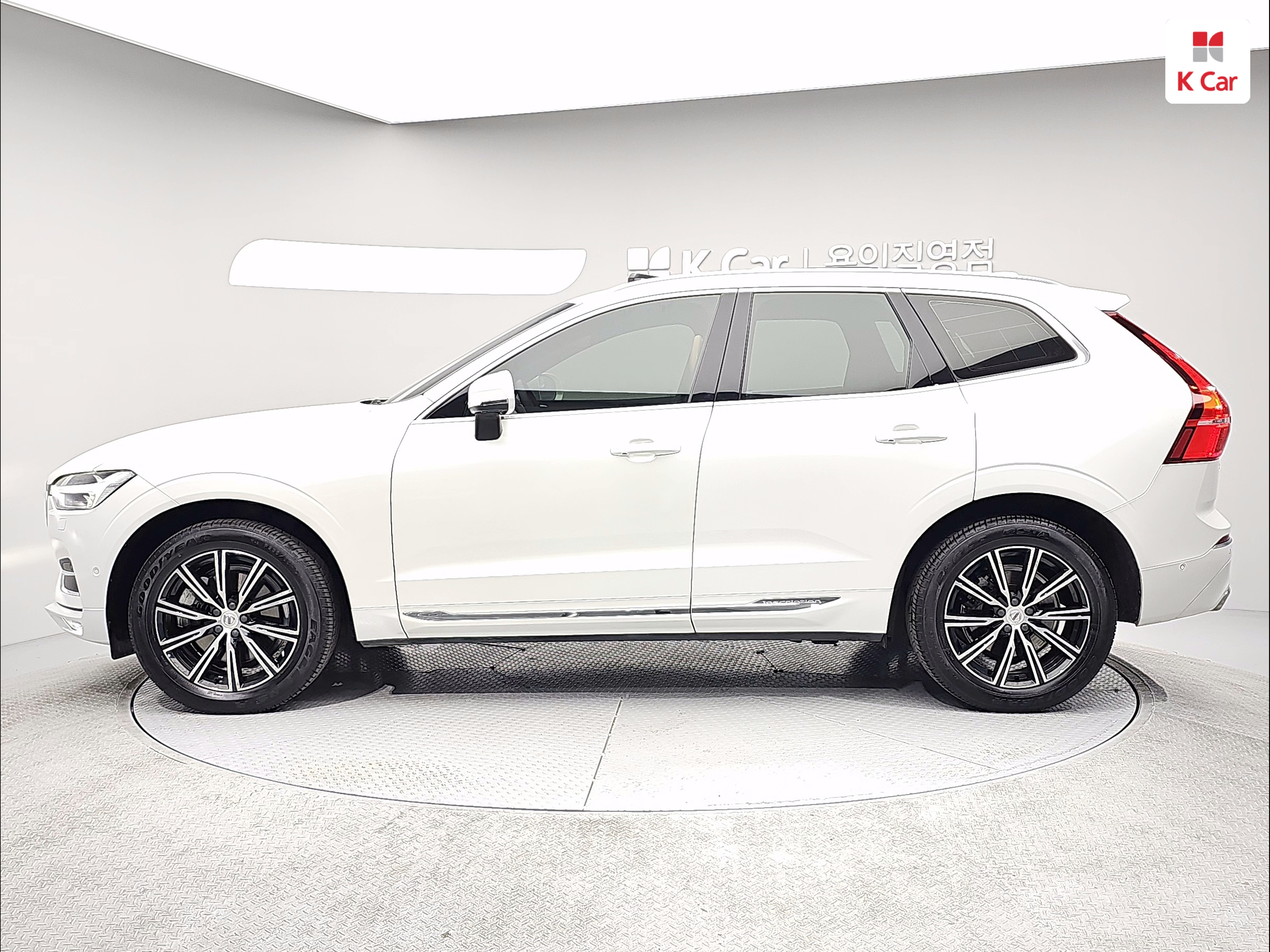 VOLVO XC60 (2nd Generation) T6 AWD
