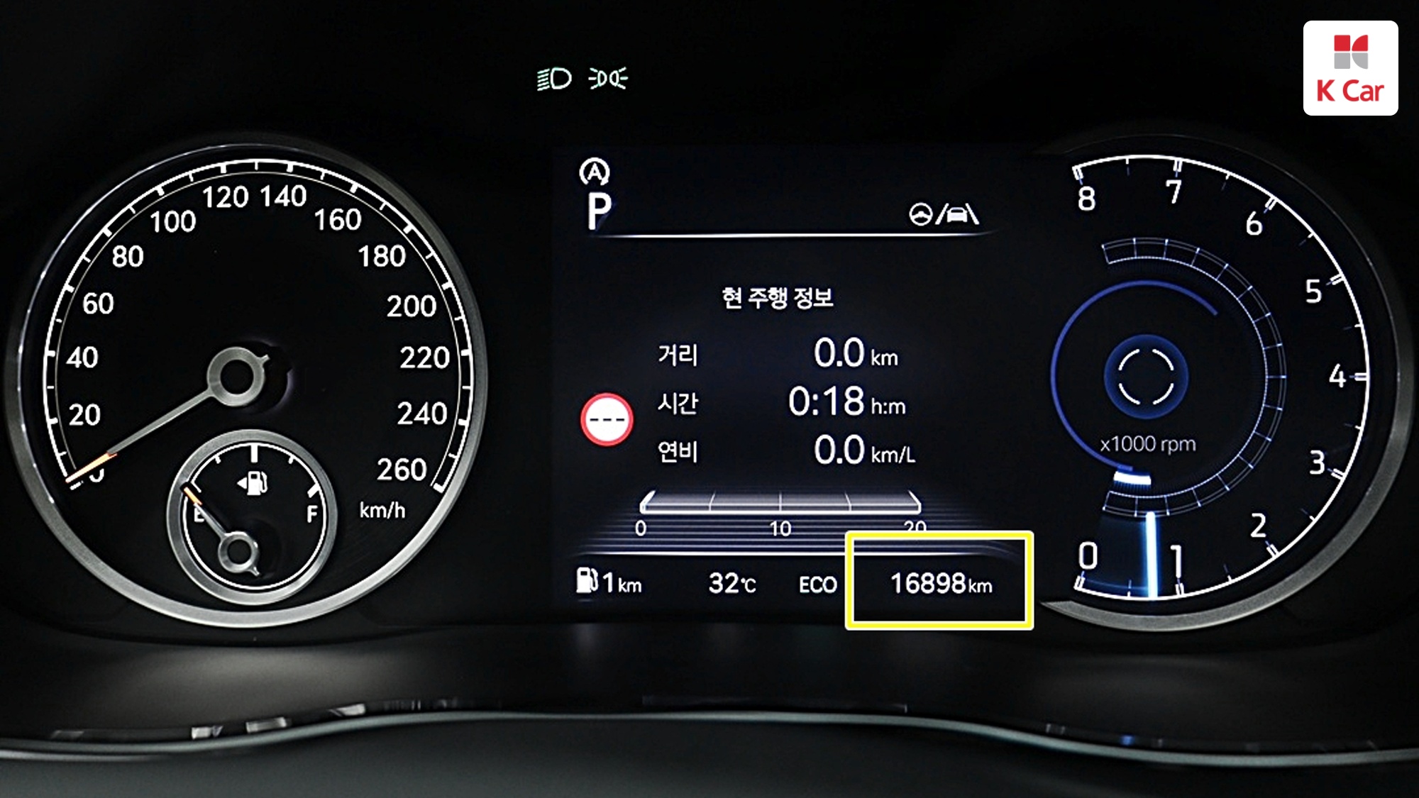 Genesis GV70 бензин Turbo 3.5 AWD, миниатюра 9