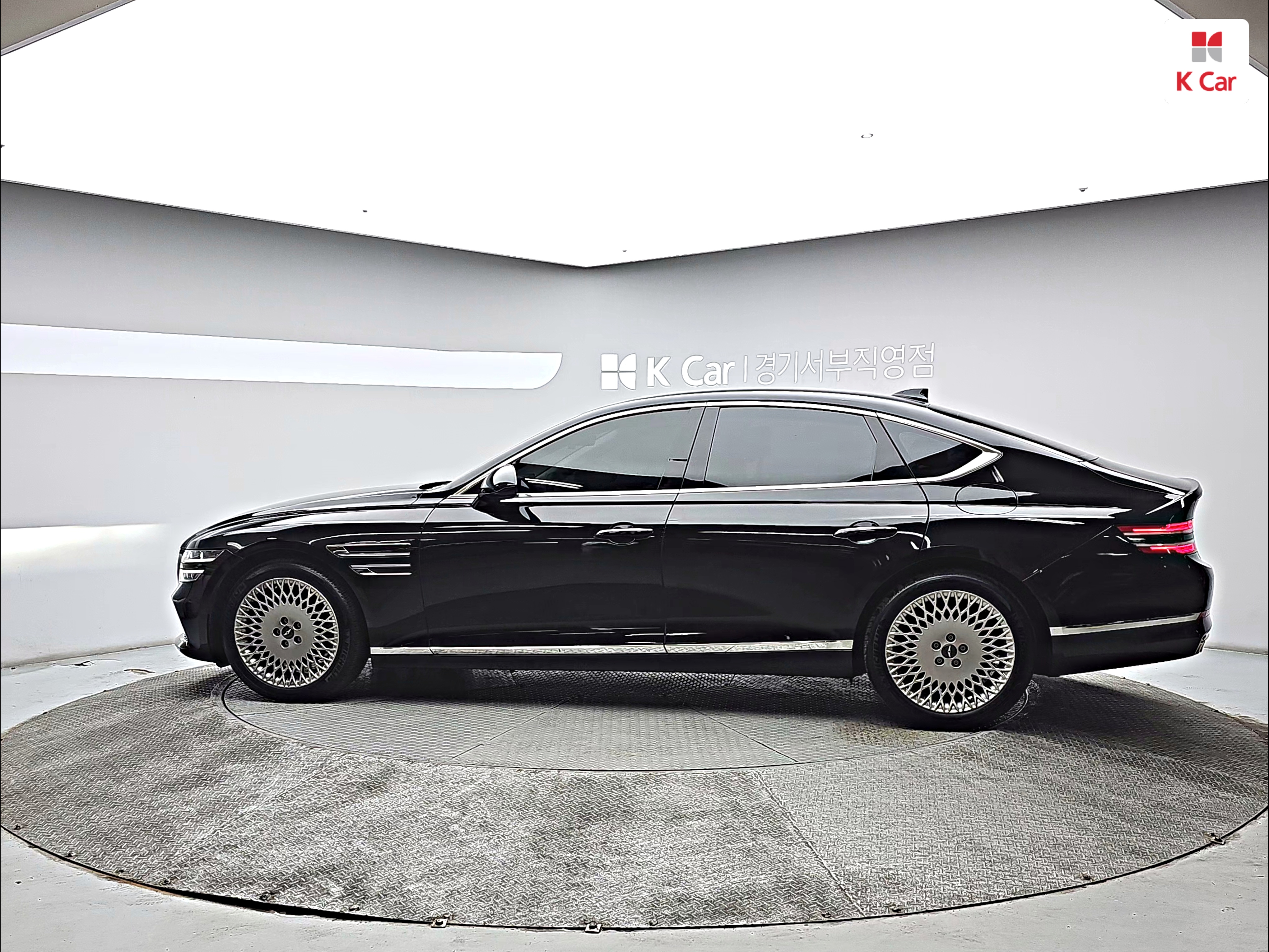 GENESIS The All New G80 Gasoline 2.5 AWD