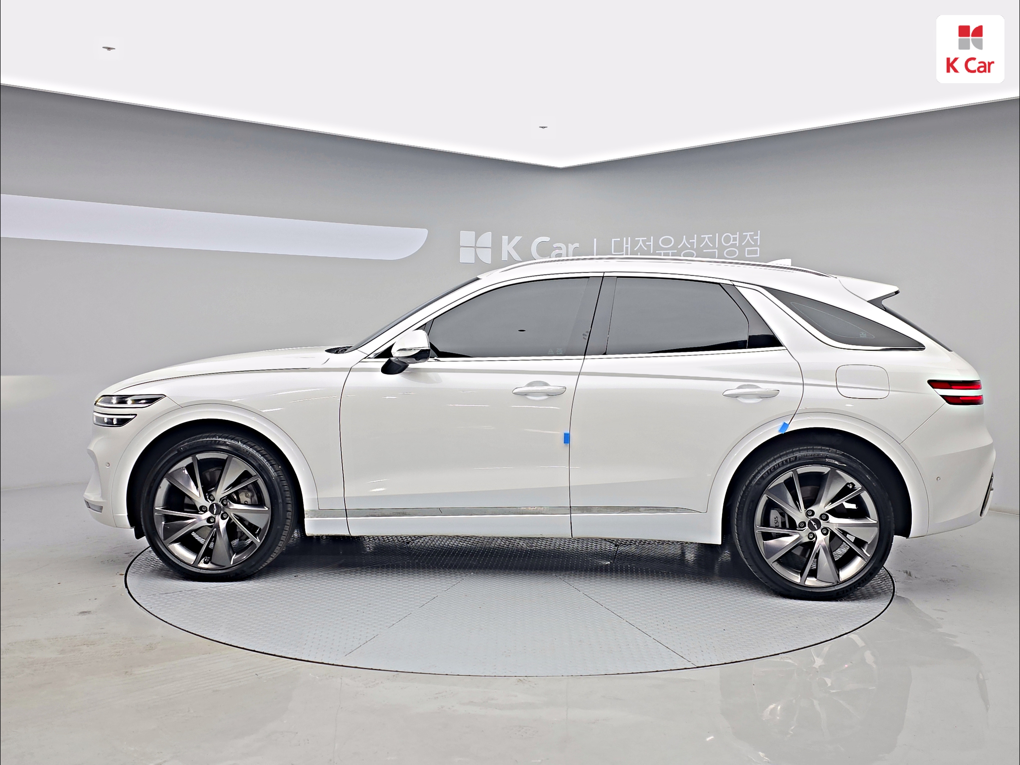 GENESIS GV70 2.5T AWD