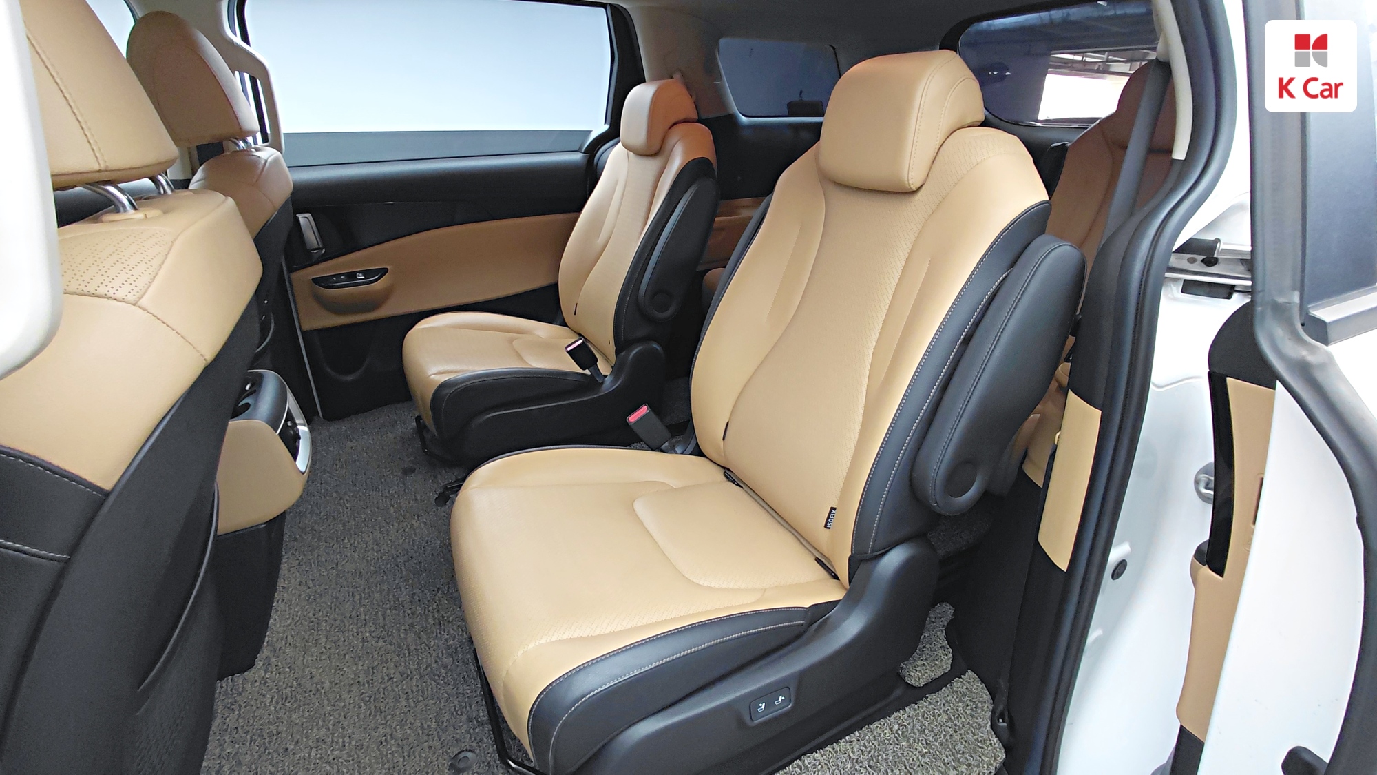 Kia Carnival дизель 2.2 (9 мест) Prestige, миниатюра 11
