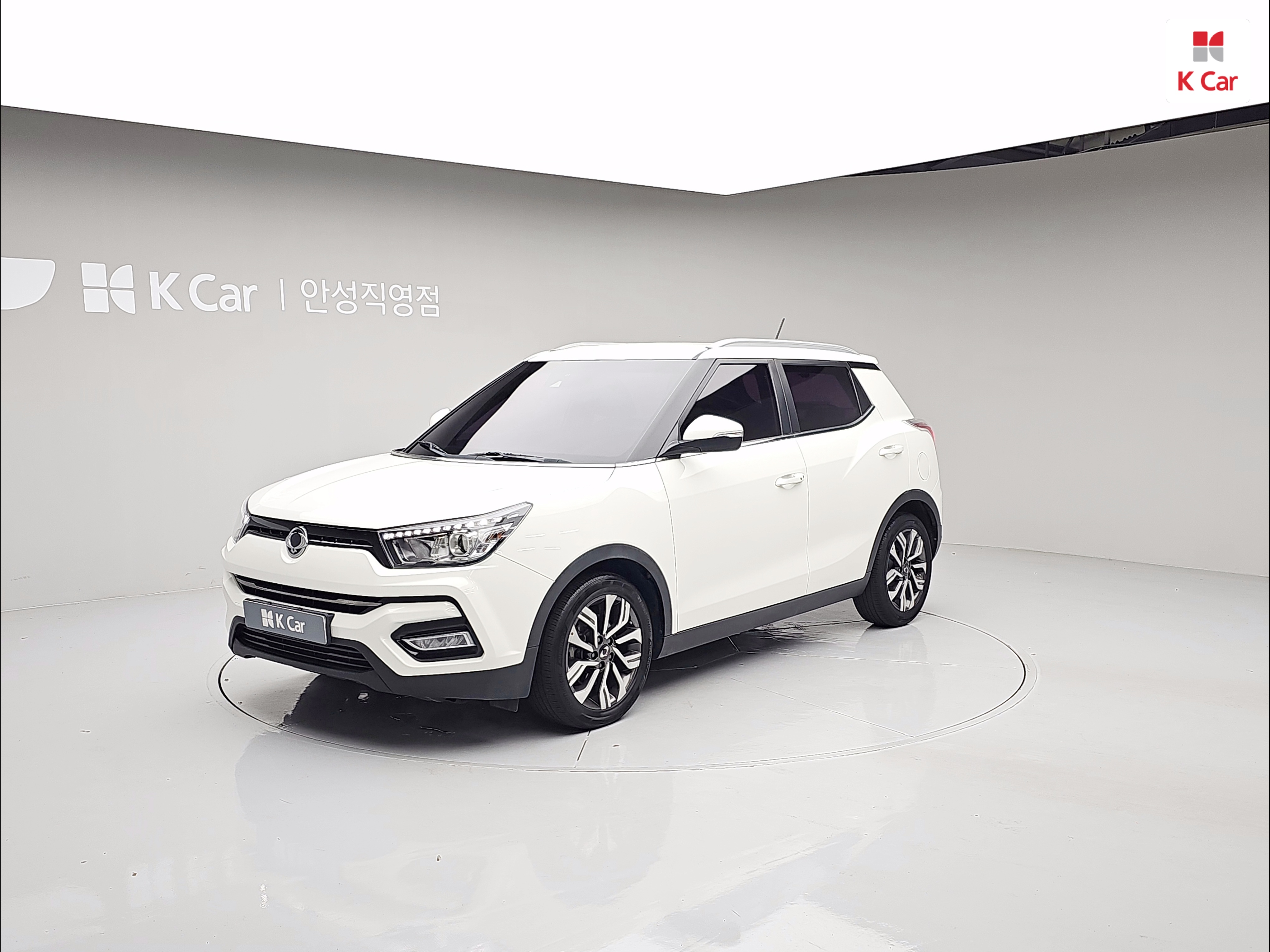 KGM 티볼리 아머 기어 플러스 2WD