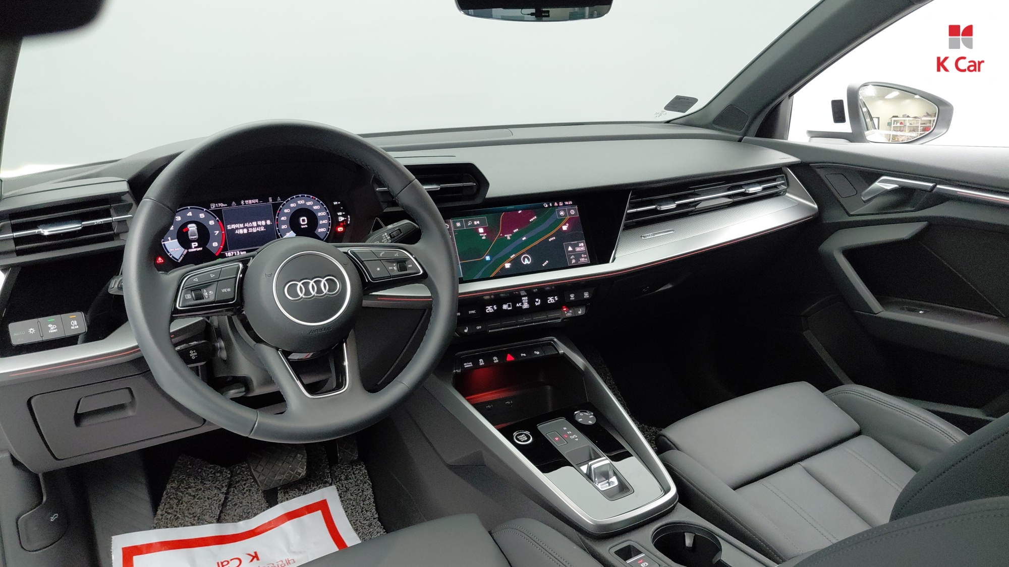 Audi A3 бензин 2WD 40 TFSI Premium, миниатюра 3
