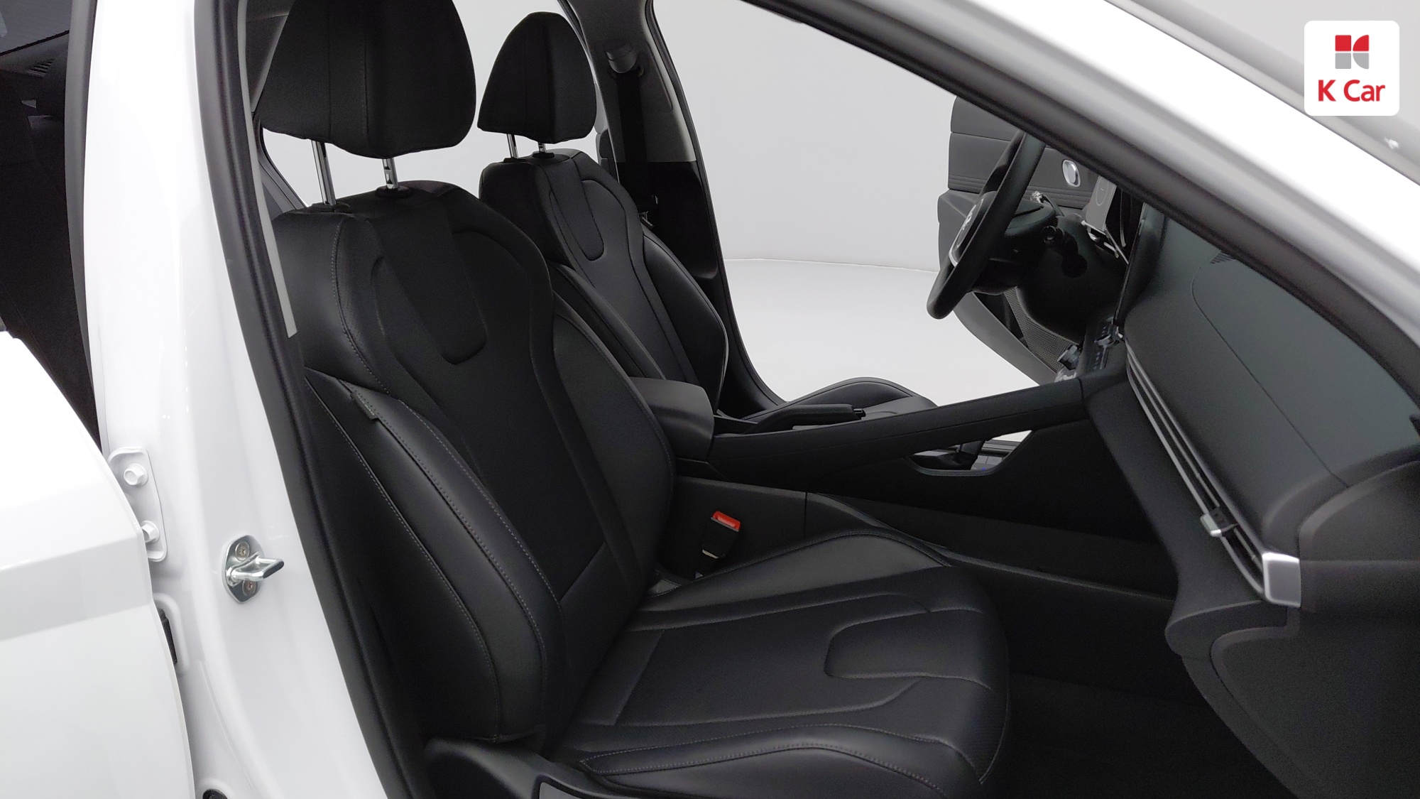 Hyundai Avante бензин 1.6, миниатюра 11