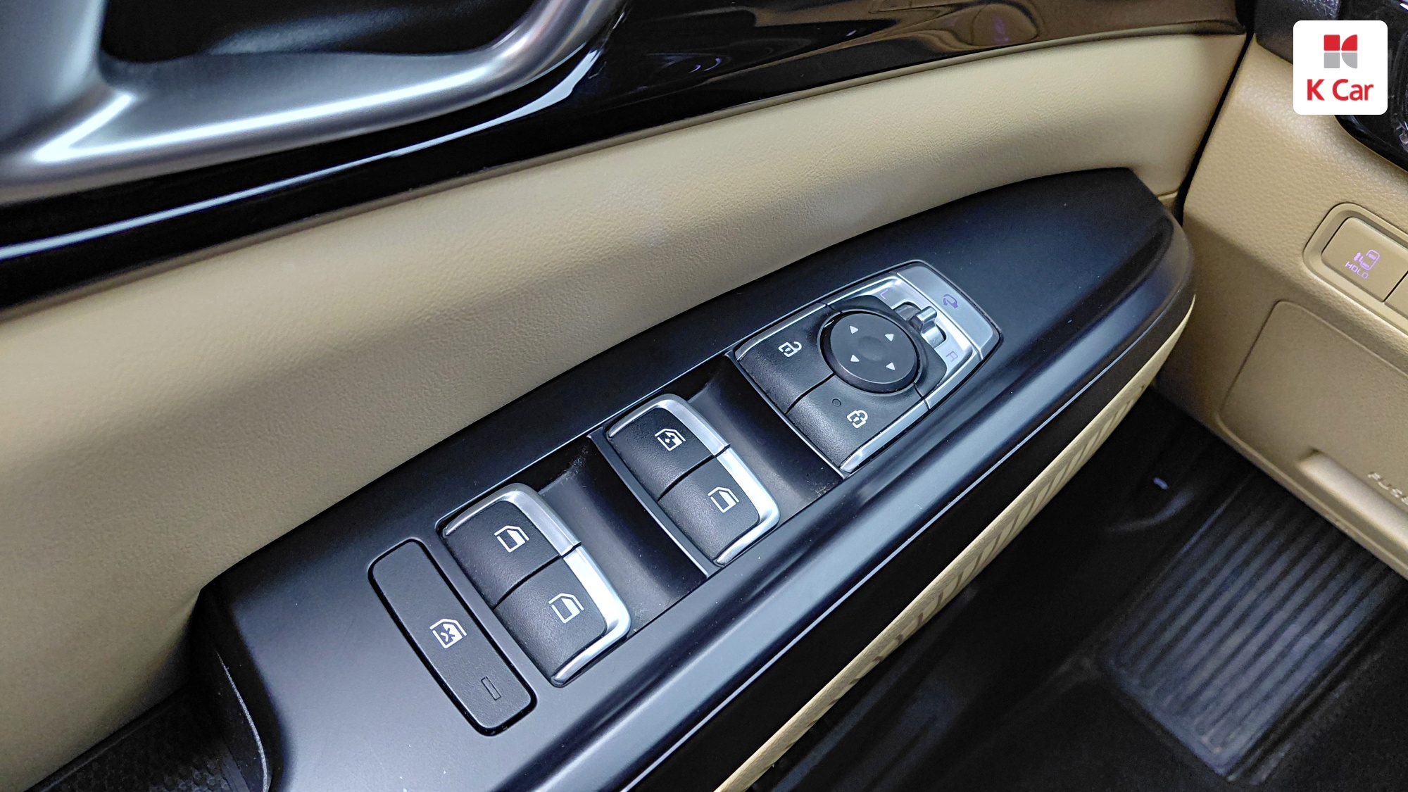 Kia Carnival дизель 2.2 (9 мест) Prestige, миниатюра 12
