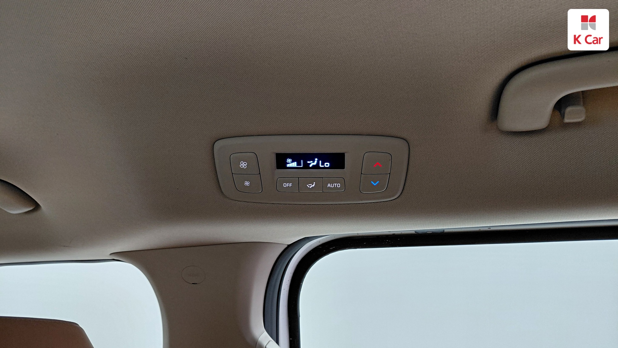 Kia Carnival дизель 2.2 (9 мест) Prestige, миниатюра 20