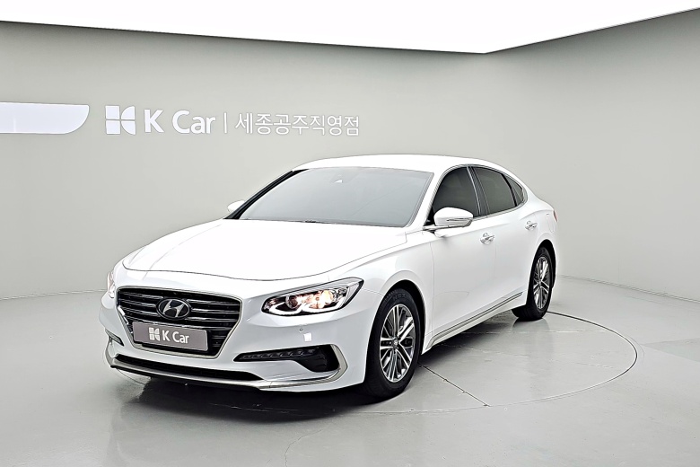 Hyundai Grandeur IG 2.4 Premium No sub-trim