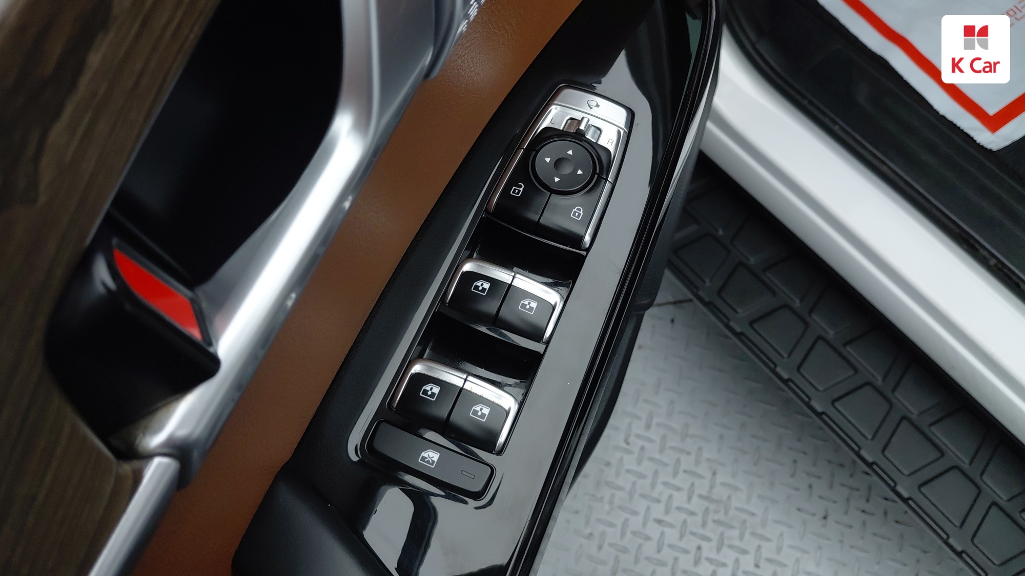 Kia Mohave дизель 3.0 4WD 7 мест, миниатюра 3