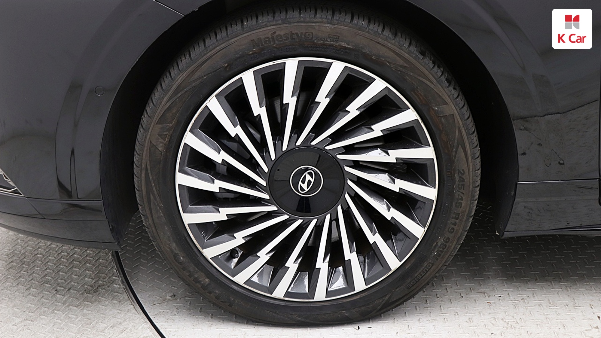 Hyundai Grandeur бензин 3.5 4WD Calligraphy, миниатюра 17