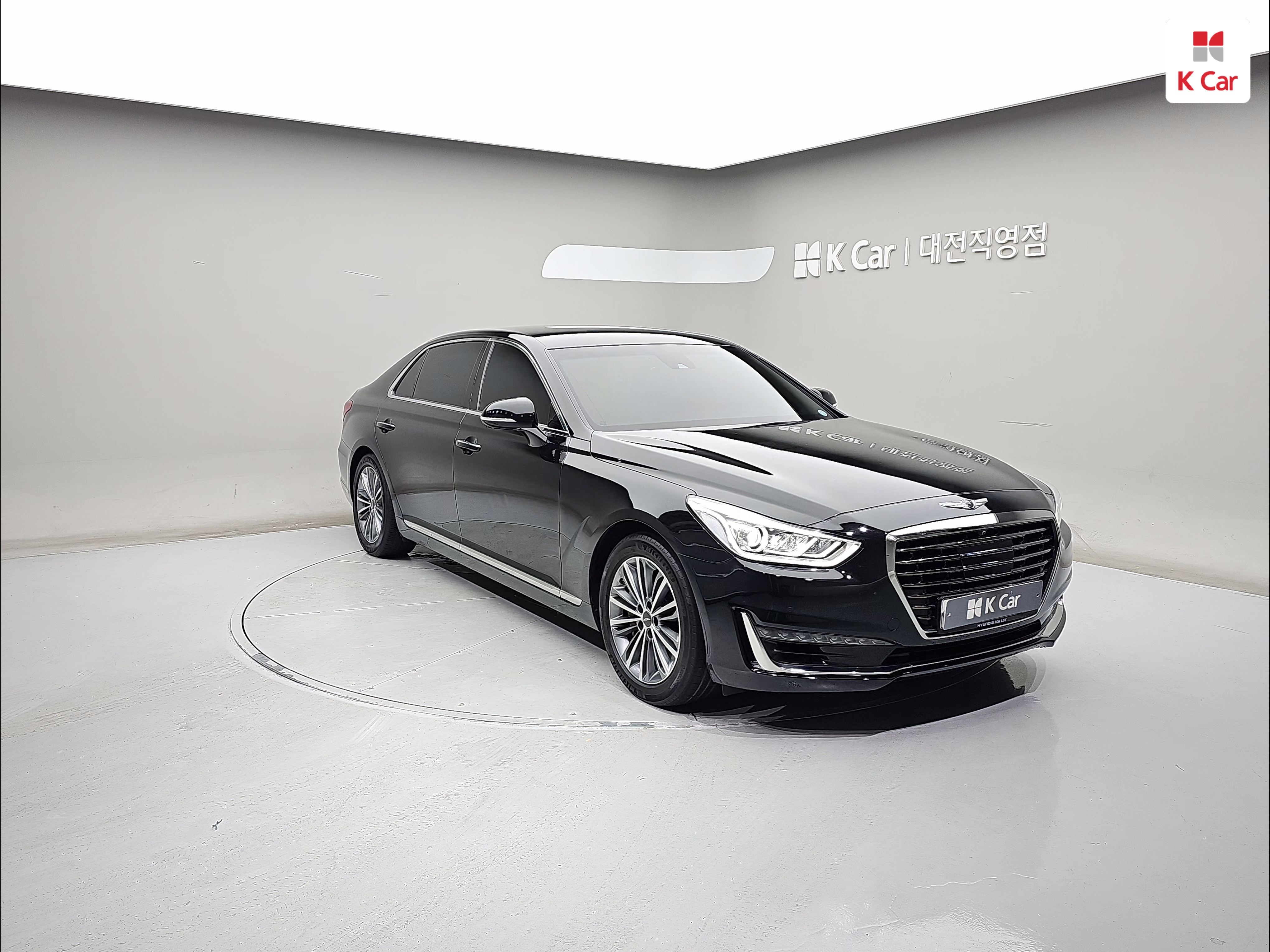 GENESIS EQ900 3.8 GDi AWD