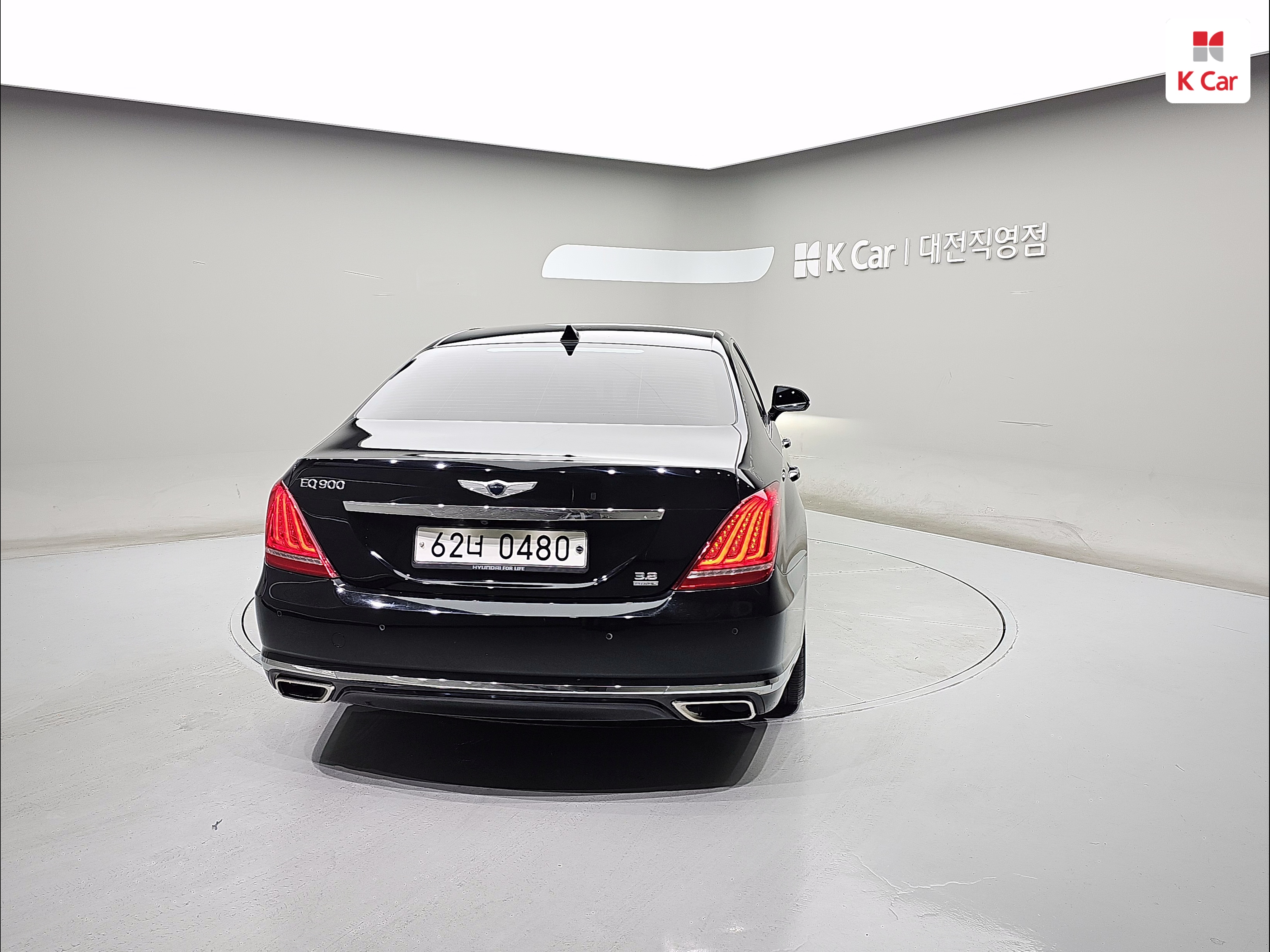 GENESIS EQ900 3.8 GDi AWD