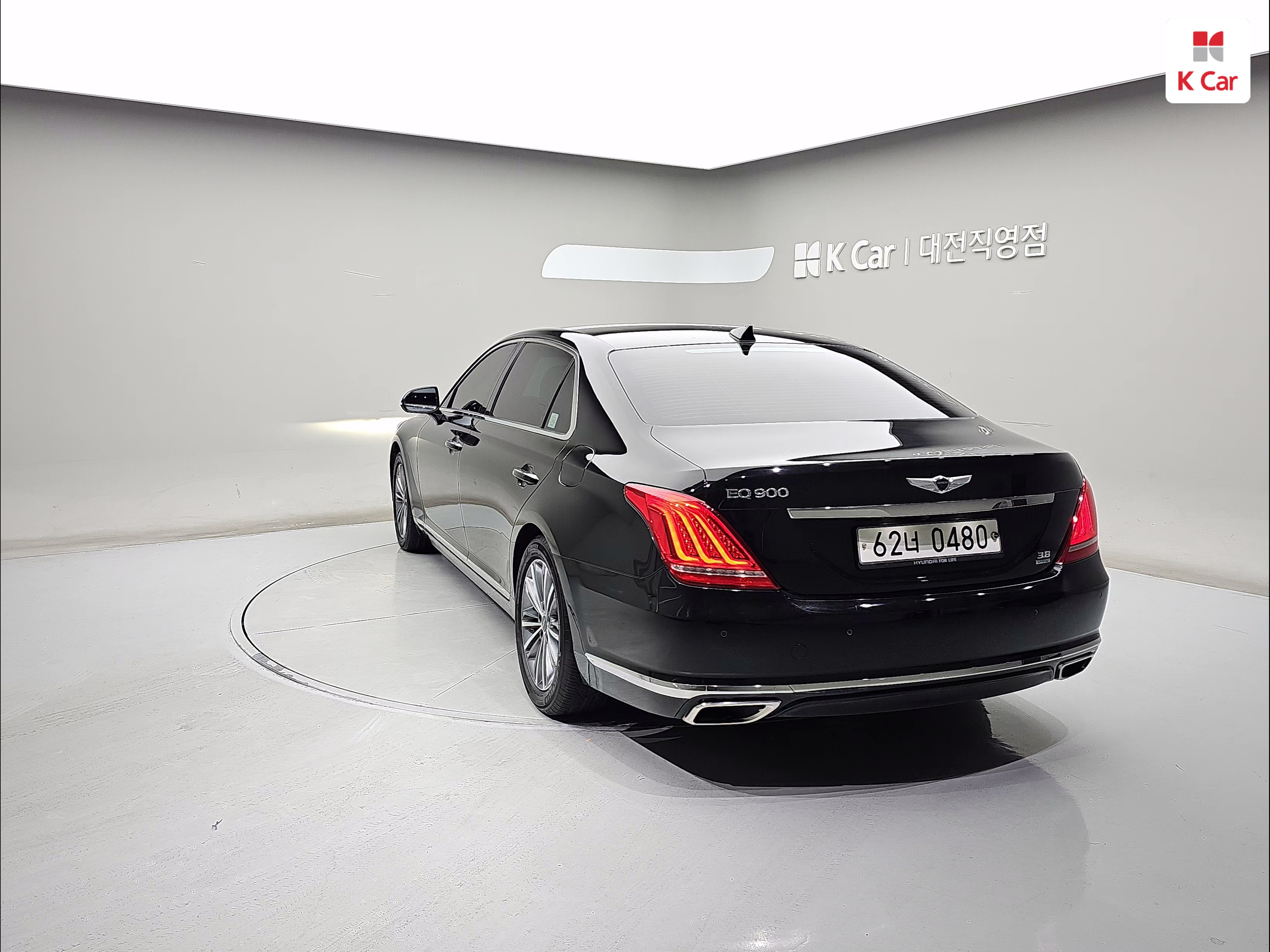 GENESIS EQ900 3.8 GDi AWD