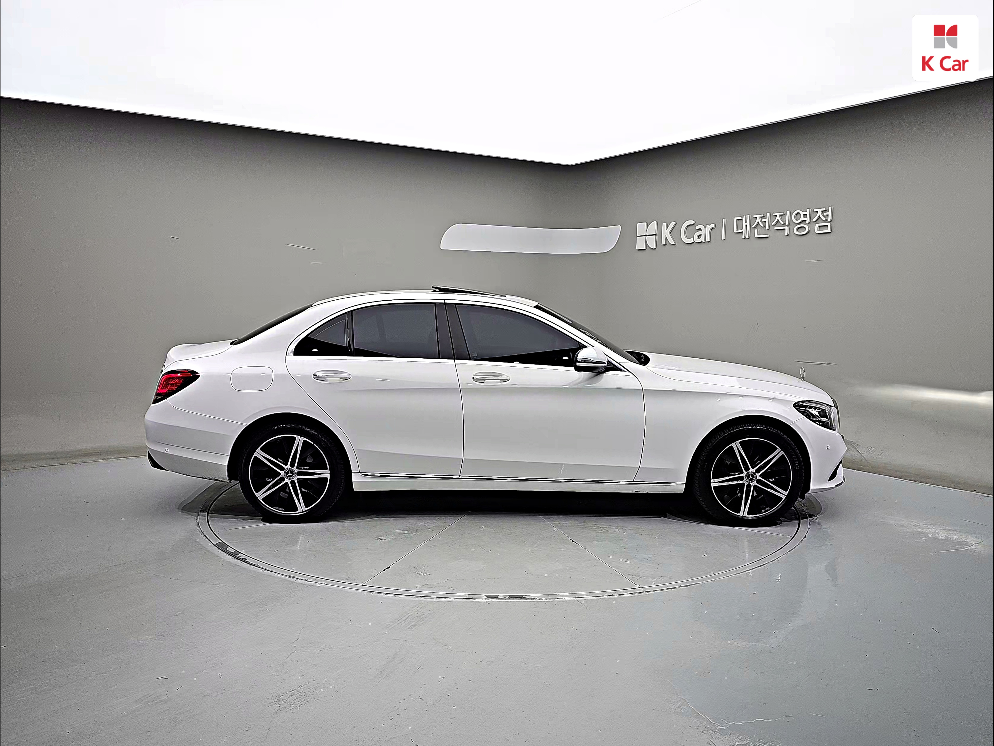 BENZ C-Class (4th Generation) C220 D 4matic