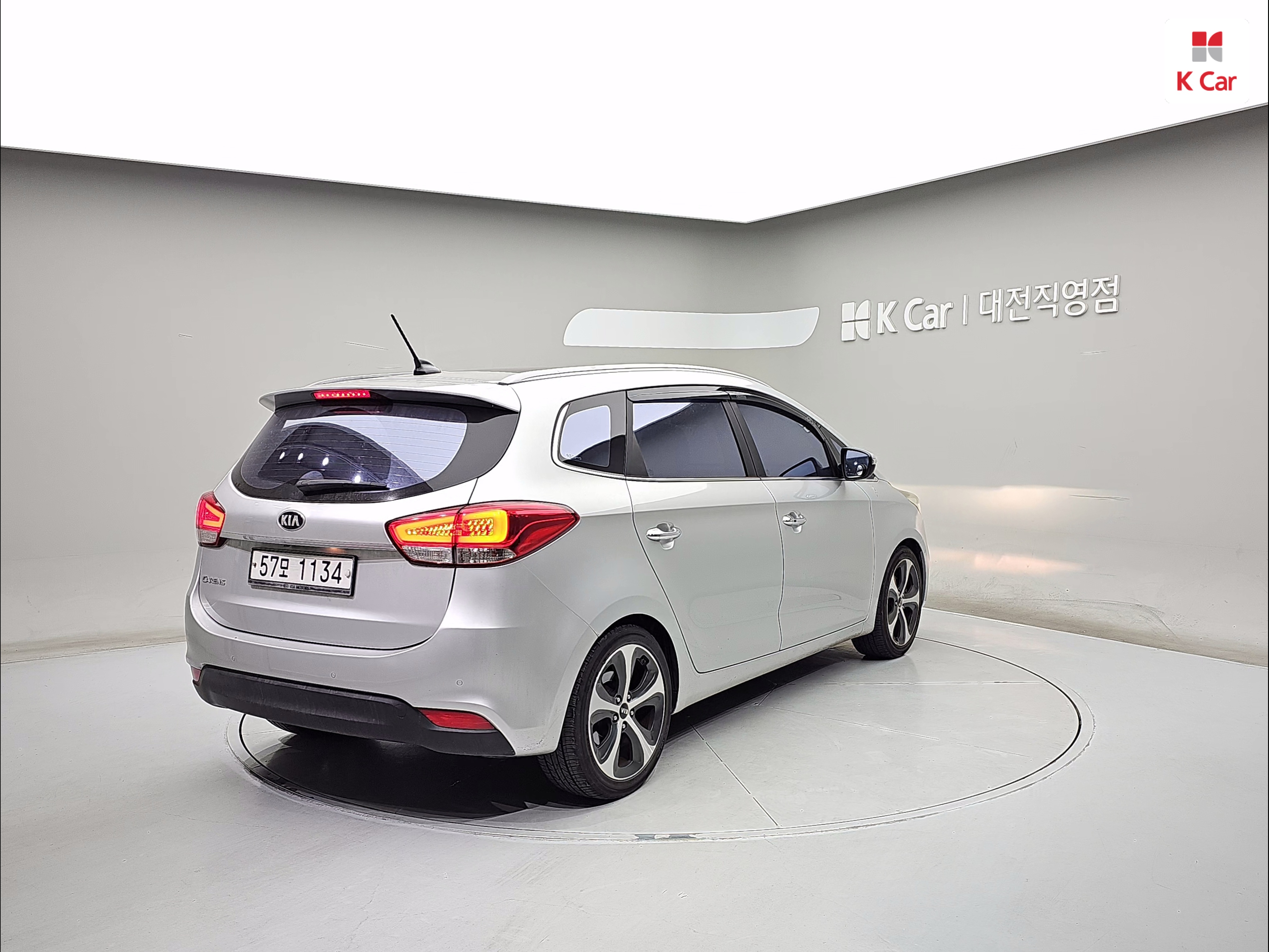 KIA All New Carens 2.0 LPI