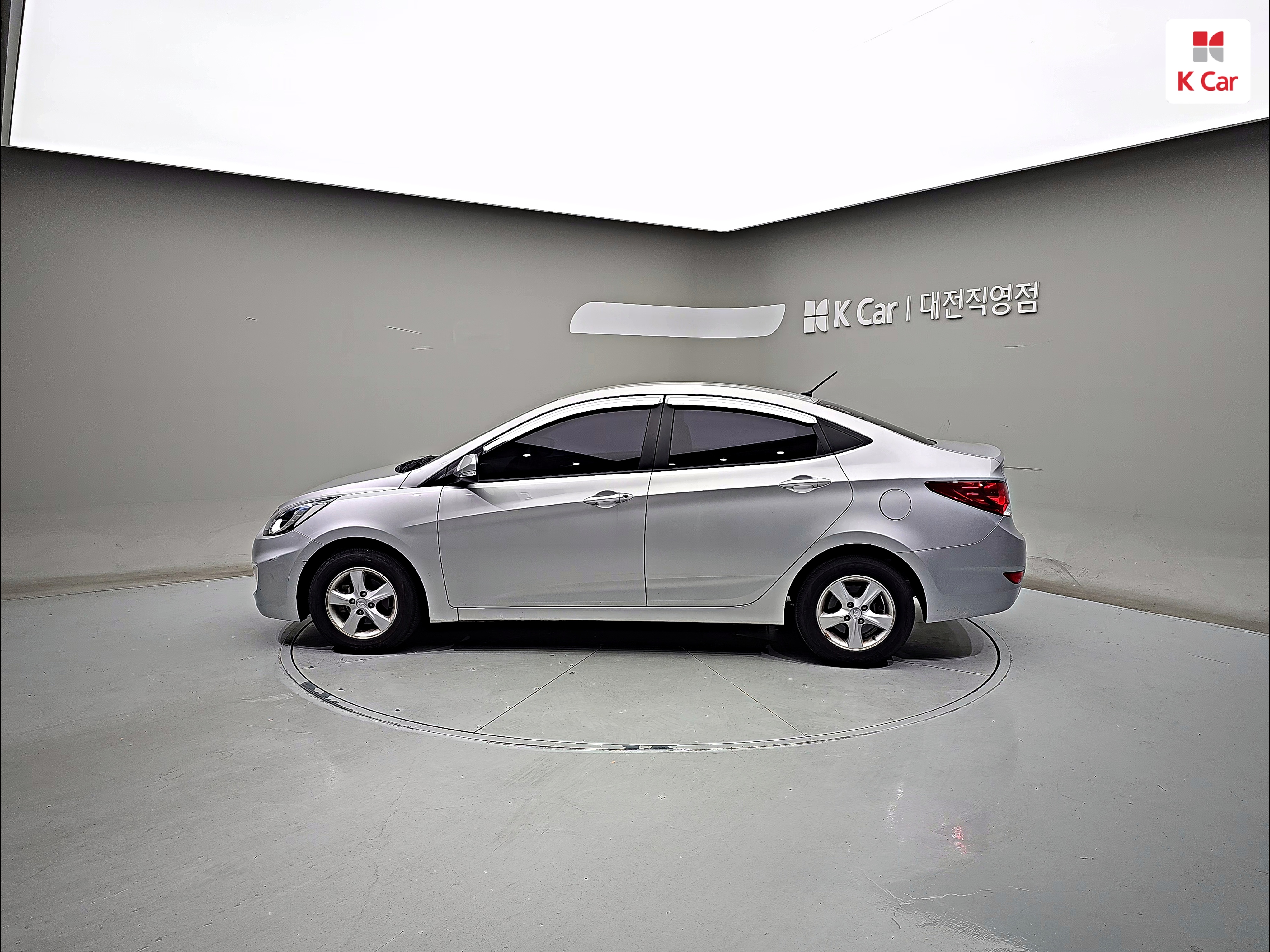 HYUNDAI Accent New Model 1.6 GDI