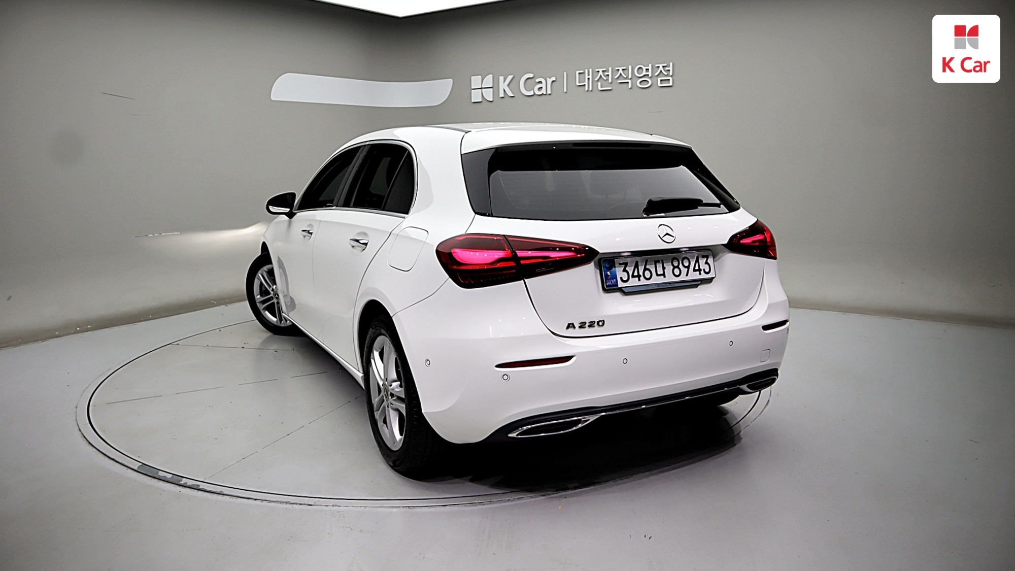 Mercedes-Benz A-Class бензин 2WD A220, миниатюра 3