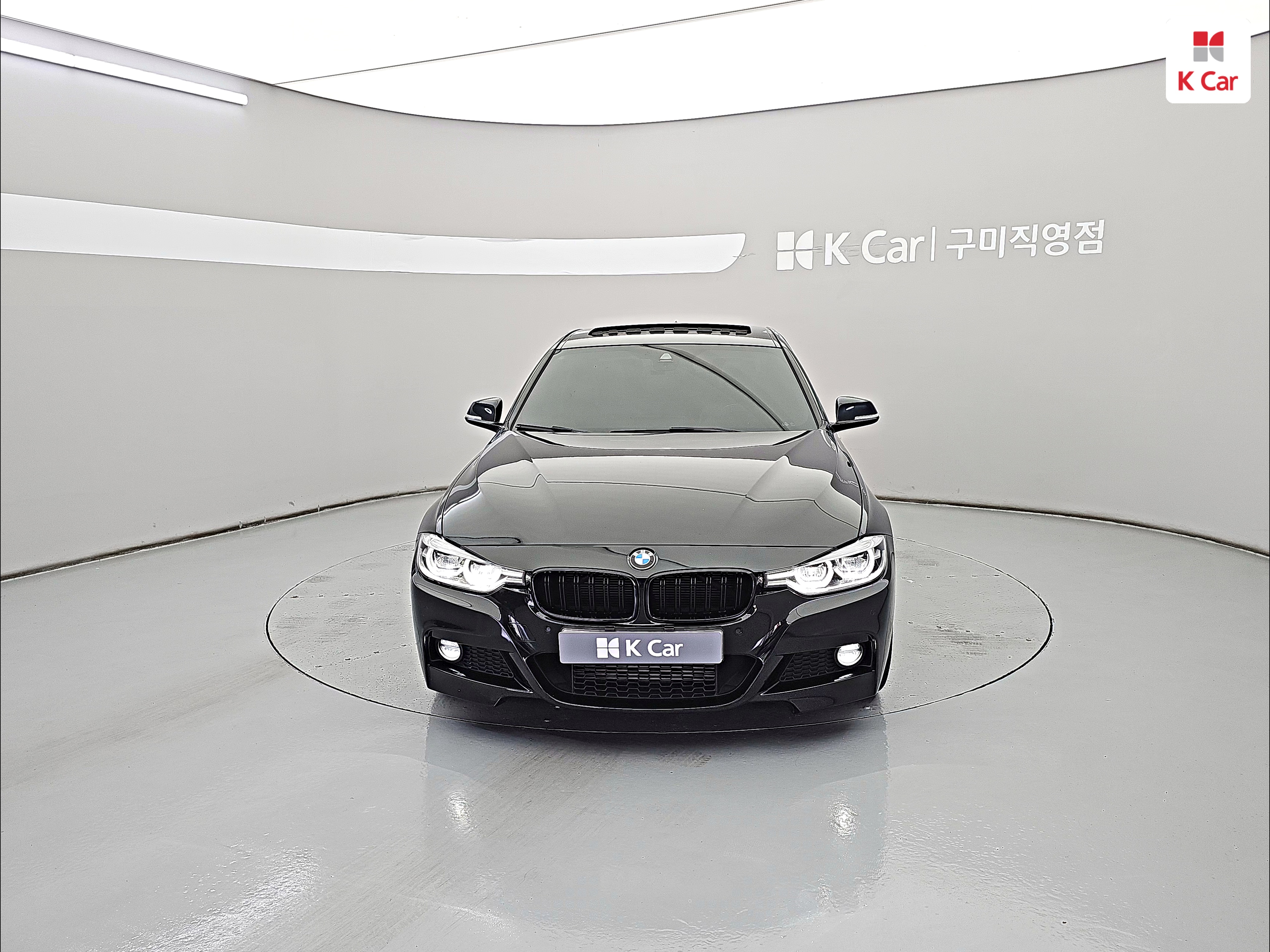 BMW 3 Series (6th Generation) 320i