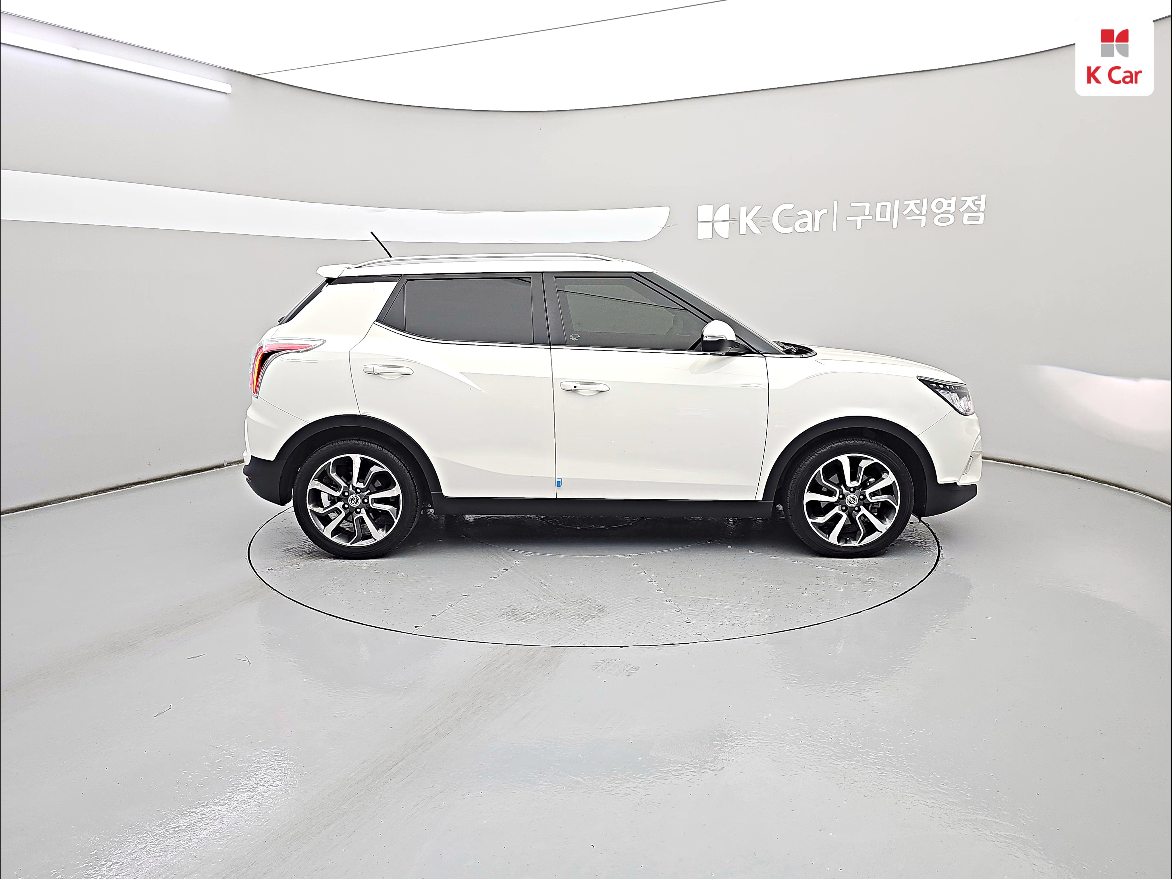 KG MOBILITY(SSANGYONG) Tivoli Gasoline 2WD