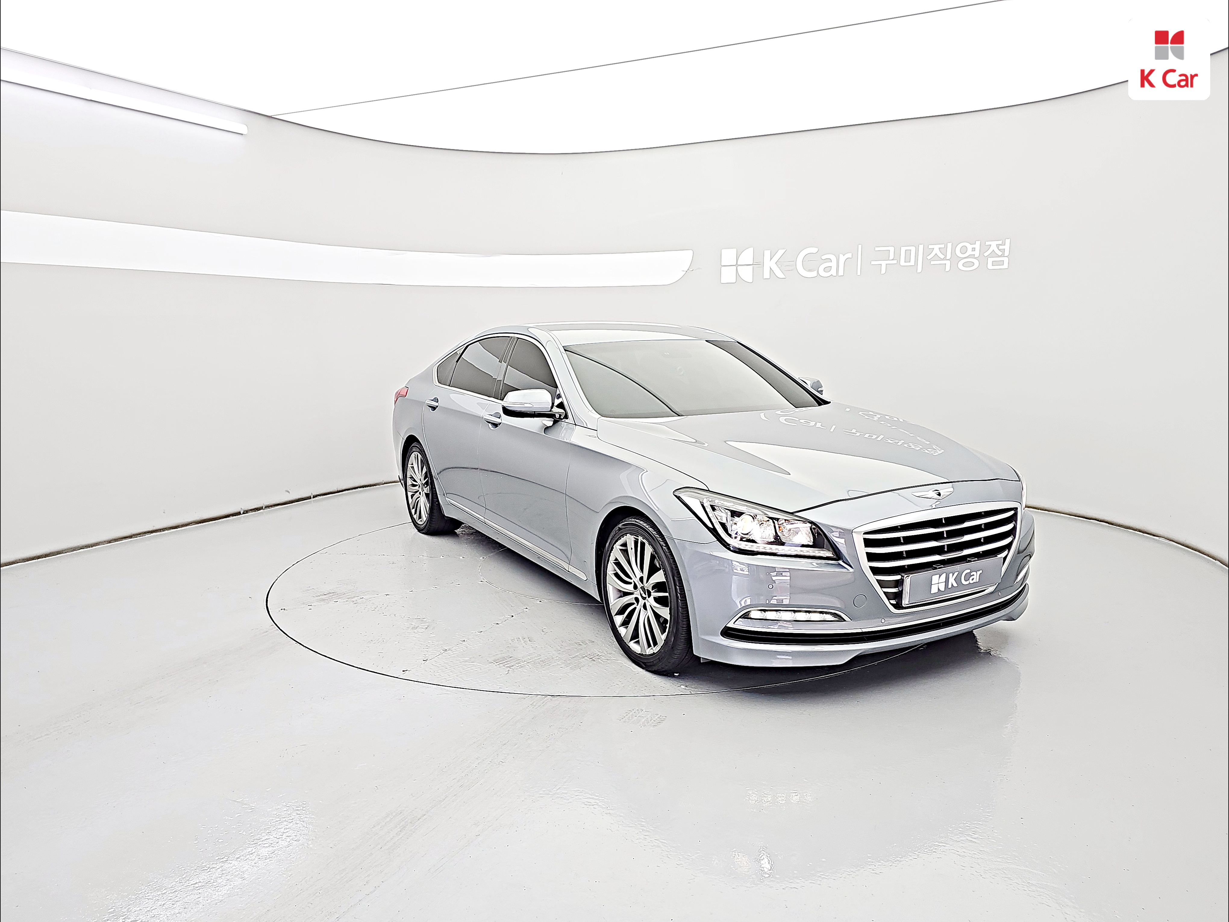 HYUNDAI Genesis DH G330