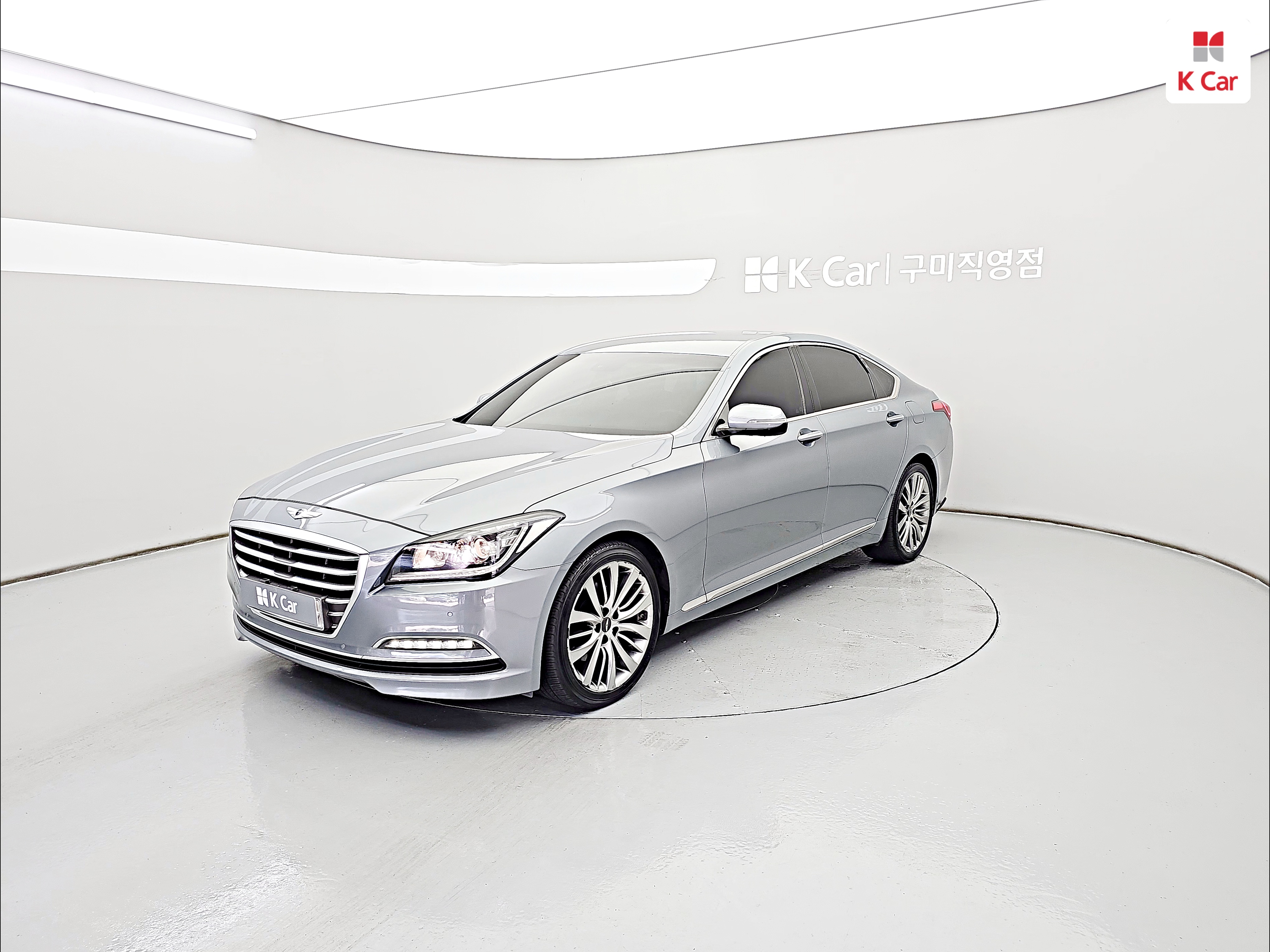 HYUNDAI Genesis DH G330