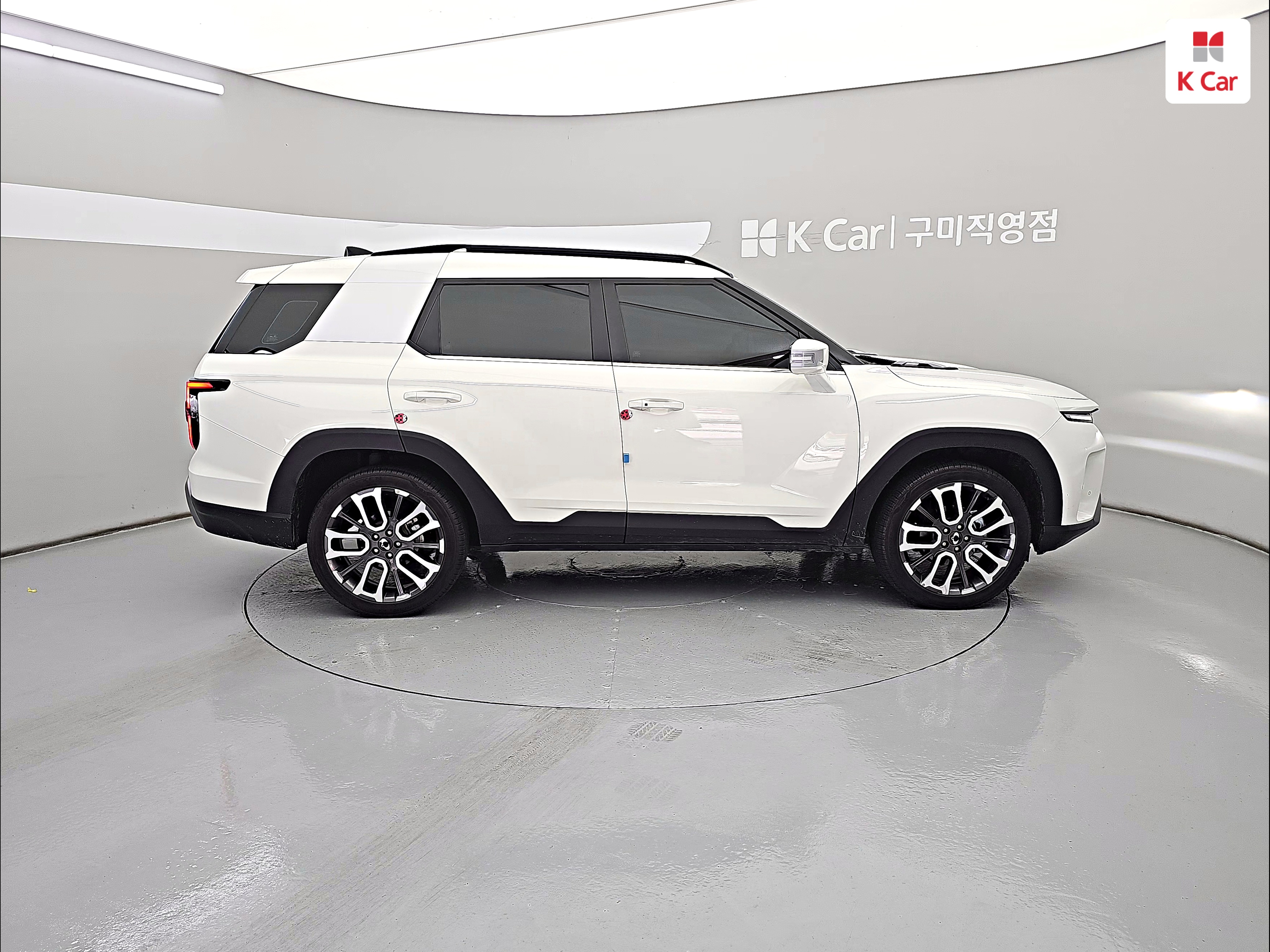 KG MOBILITY(SSANGYONG) Torres 1.5 GDI-T 2WD