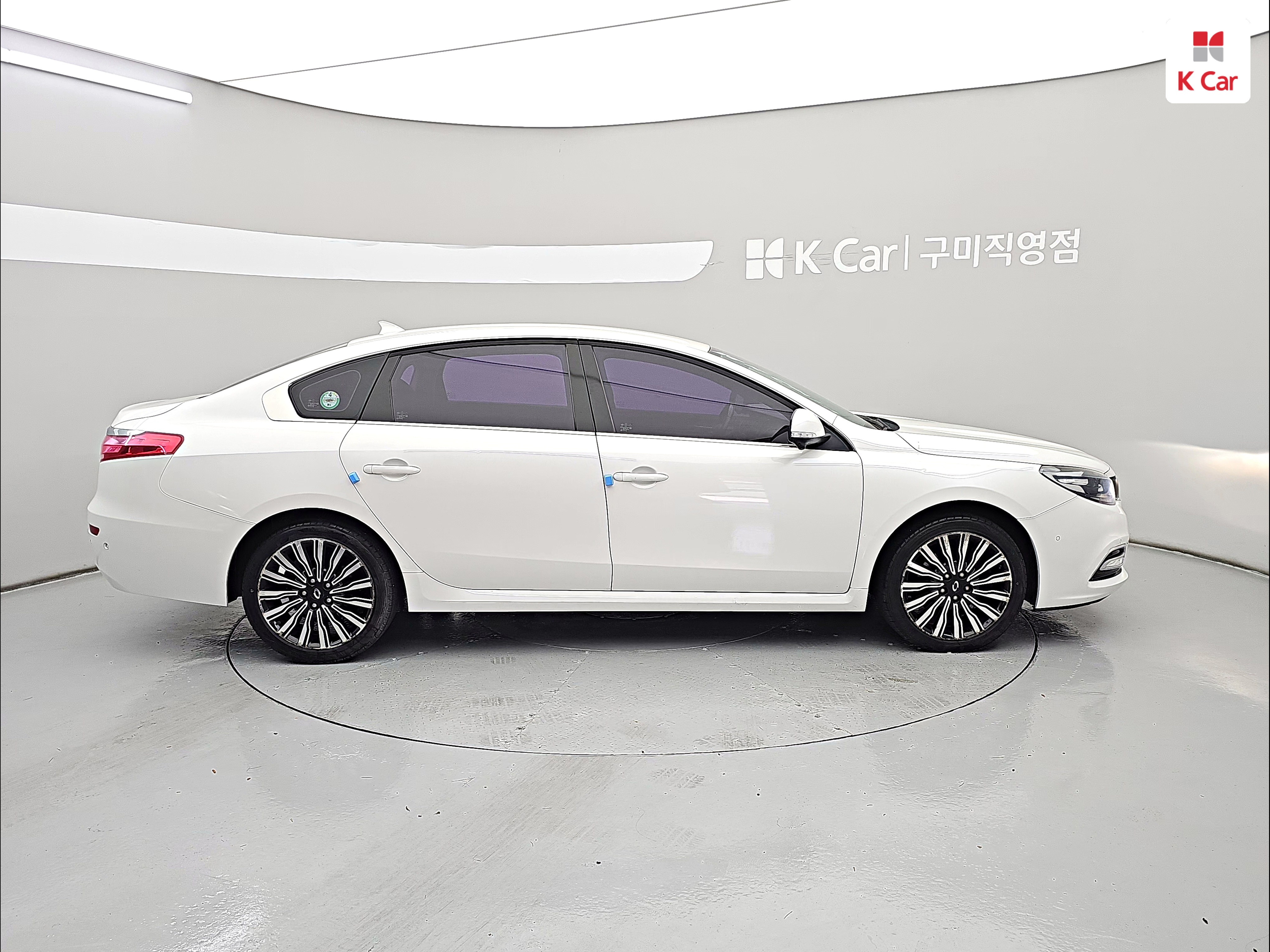 RENAULT(SAMSUNG) New SM7 Nova 2.5 RE