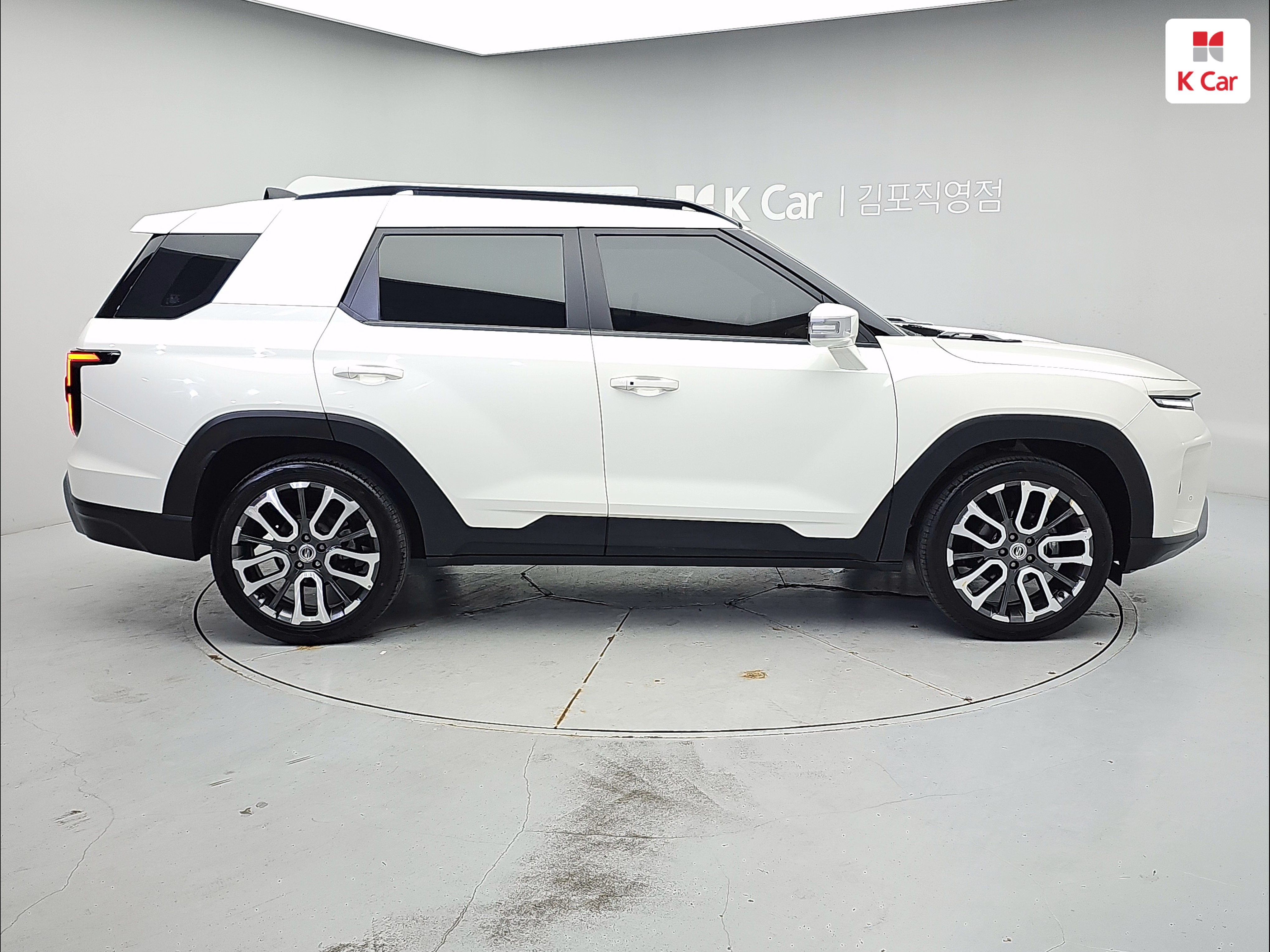 KG MOBILITY(SSANGYONG) Torres 1.5 GDI-T 4WD