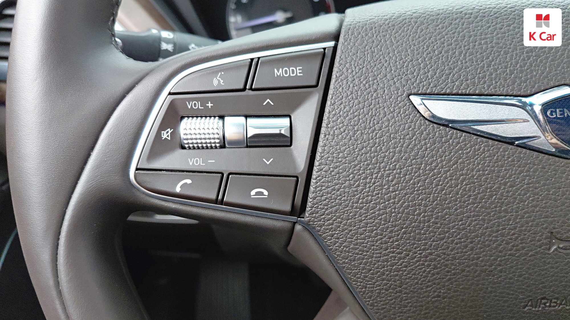 Genesis G90 бензин 4WD 3.8 Premium, миниатюра 23