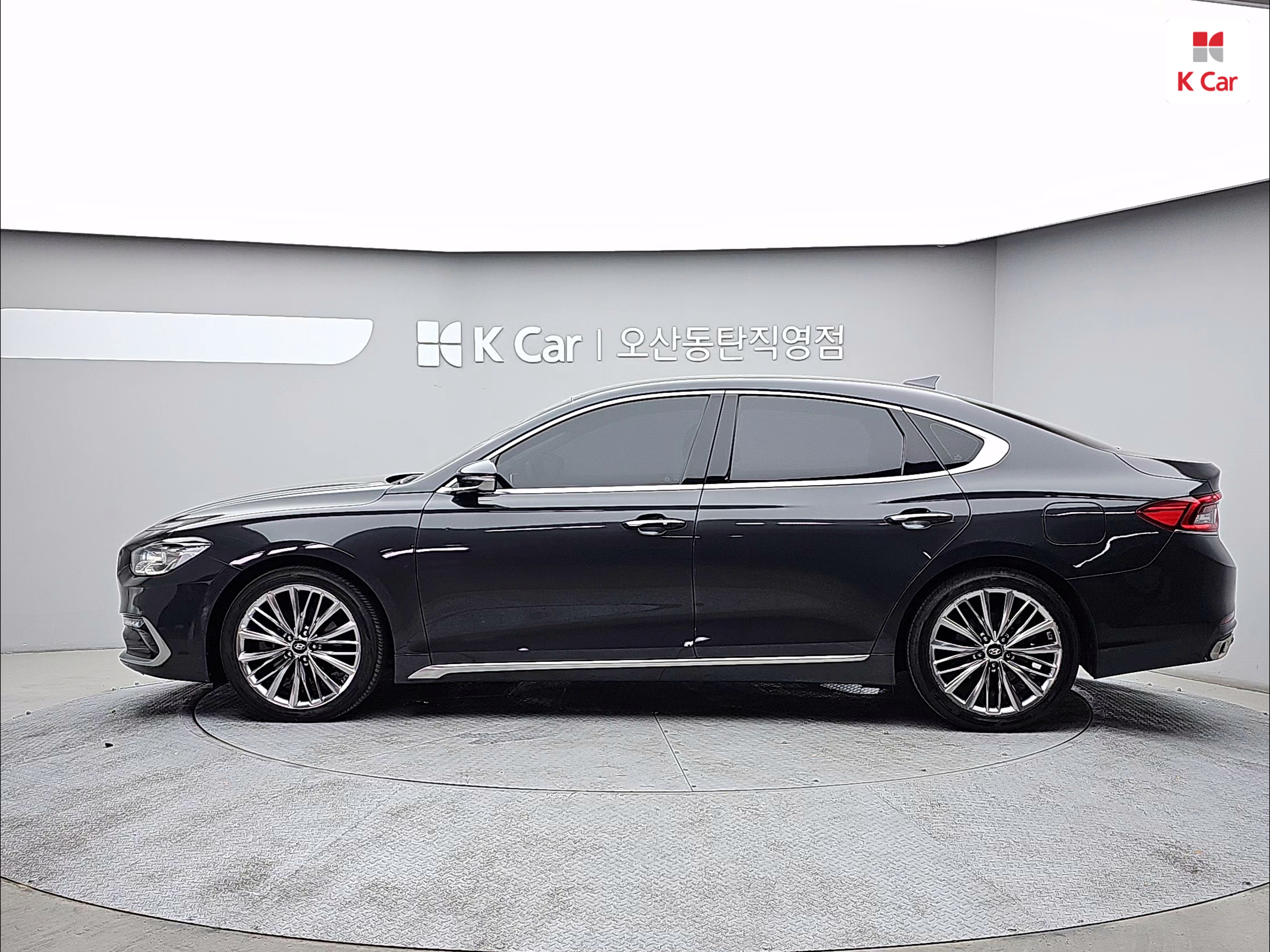 HYUNDAI Grandeur IG 3.0 GDI