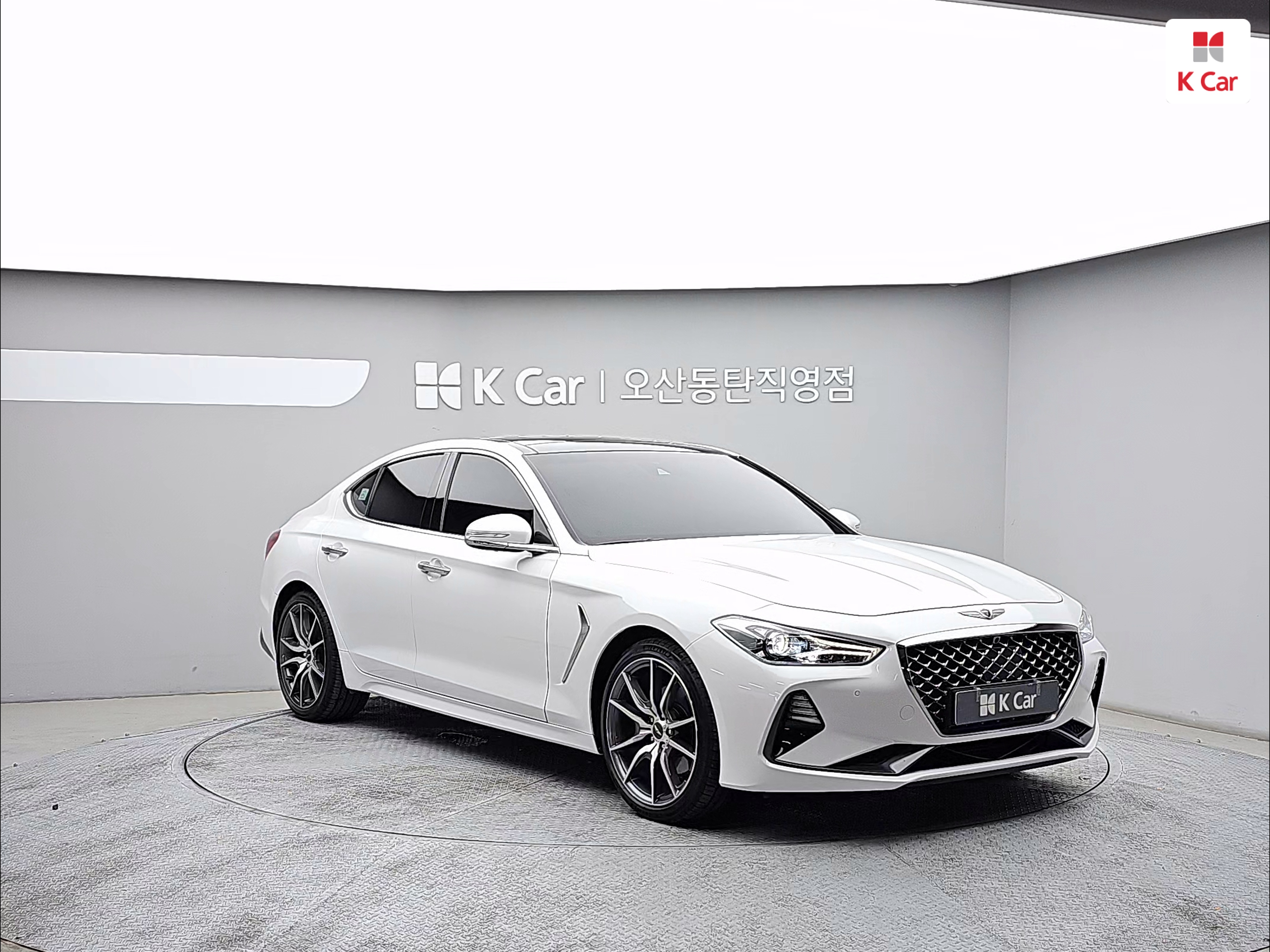GENESIS G70 2.0T AWD