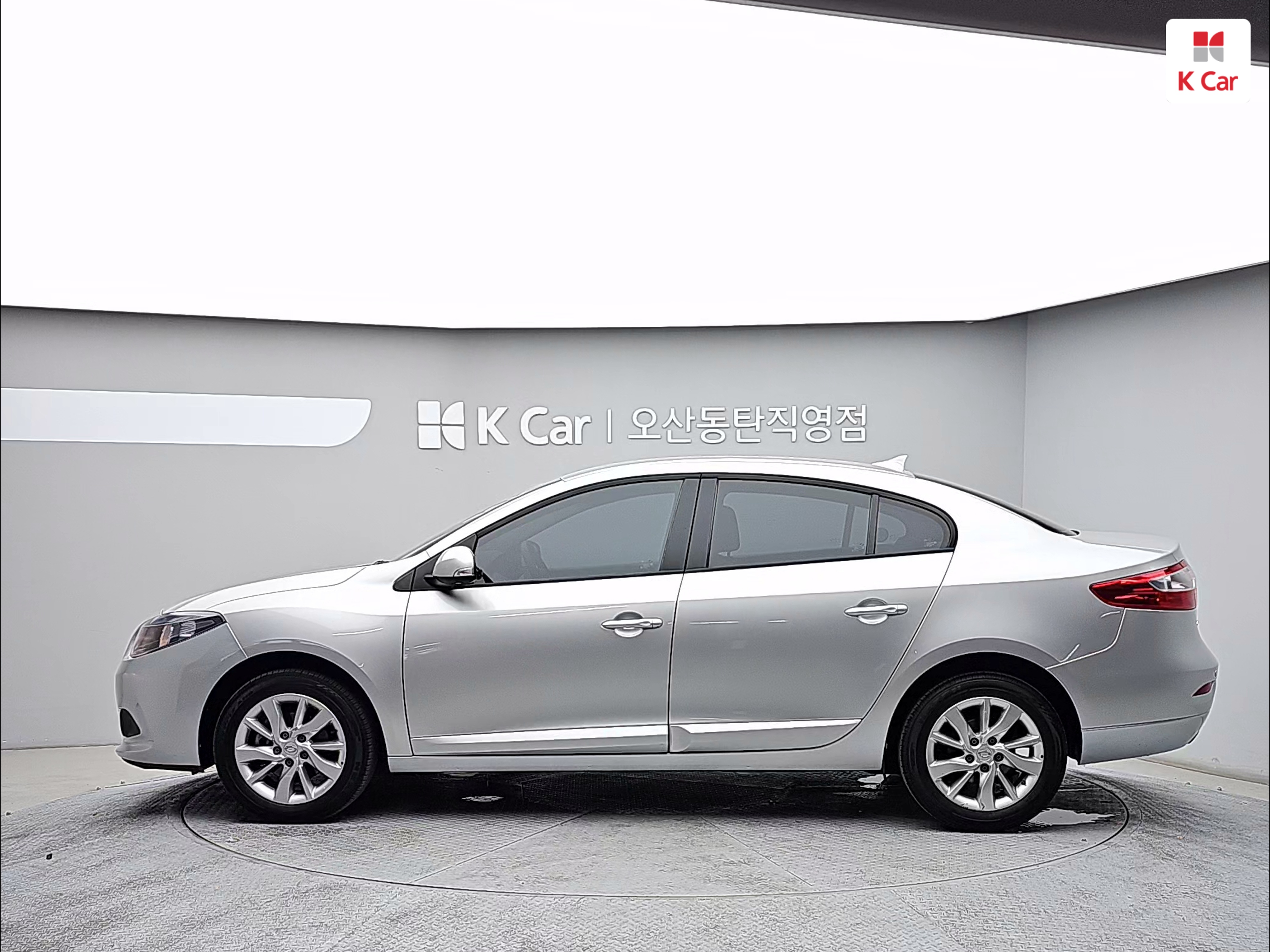 RENAULT(SAMSUNG) New SM3 1.6 PE
