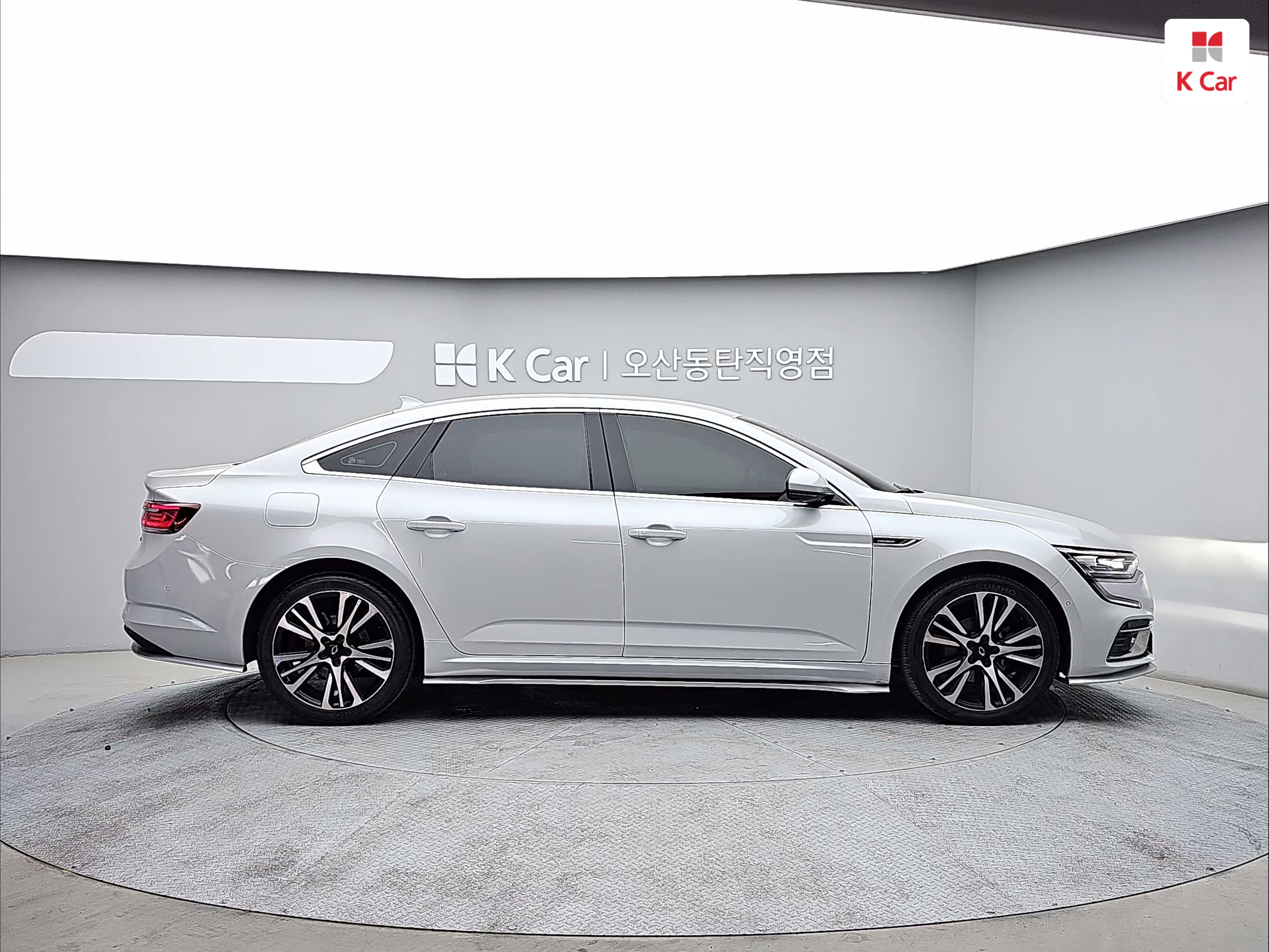 RENAULT(SAMSUNG) The New SM6 TCe 300