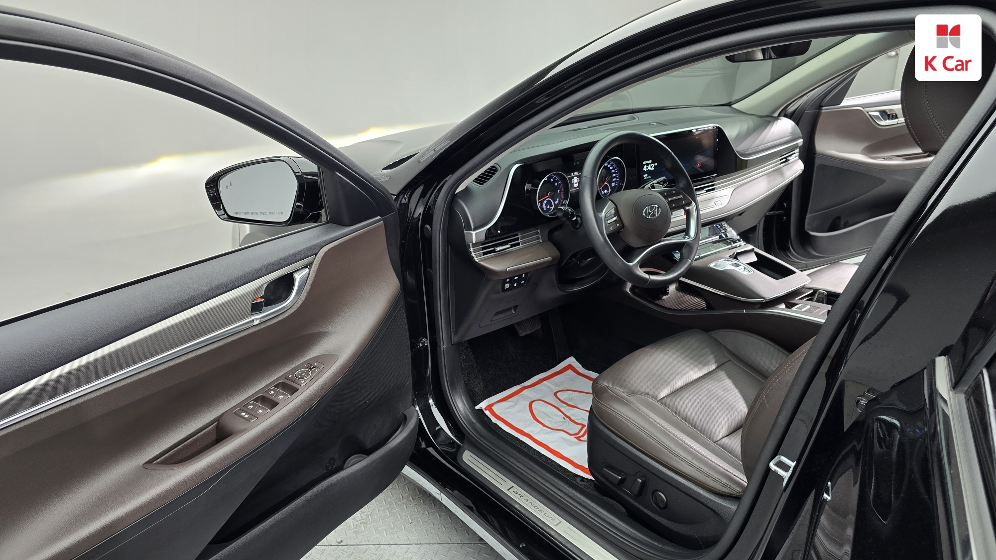 Hyundai Grandeur бензин 2.5 Premium, миниатюра 11