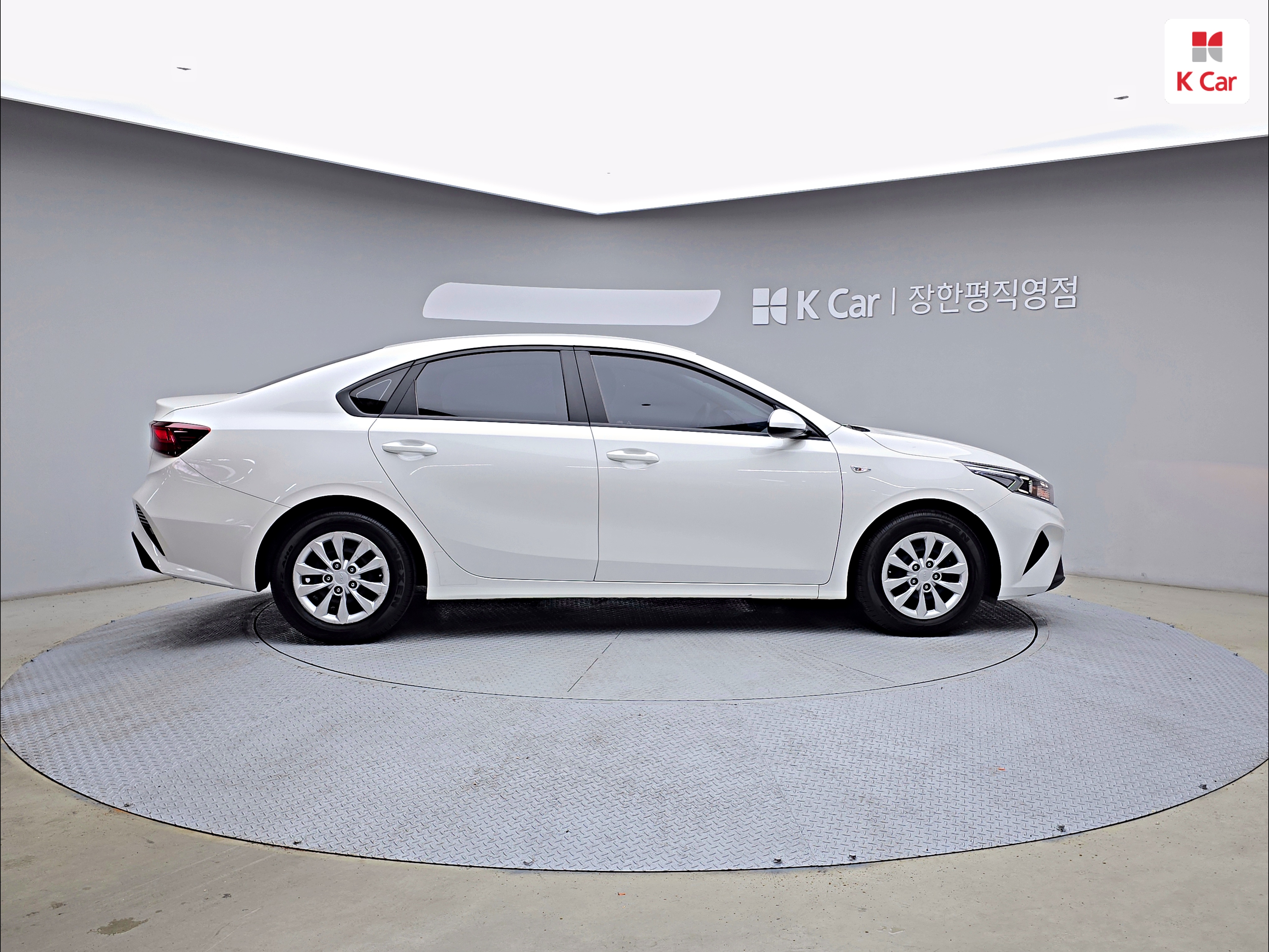 KIA The New K3 1.6 Gasoline