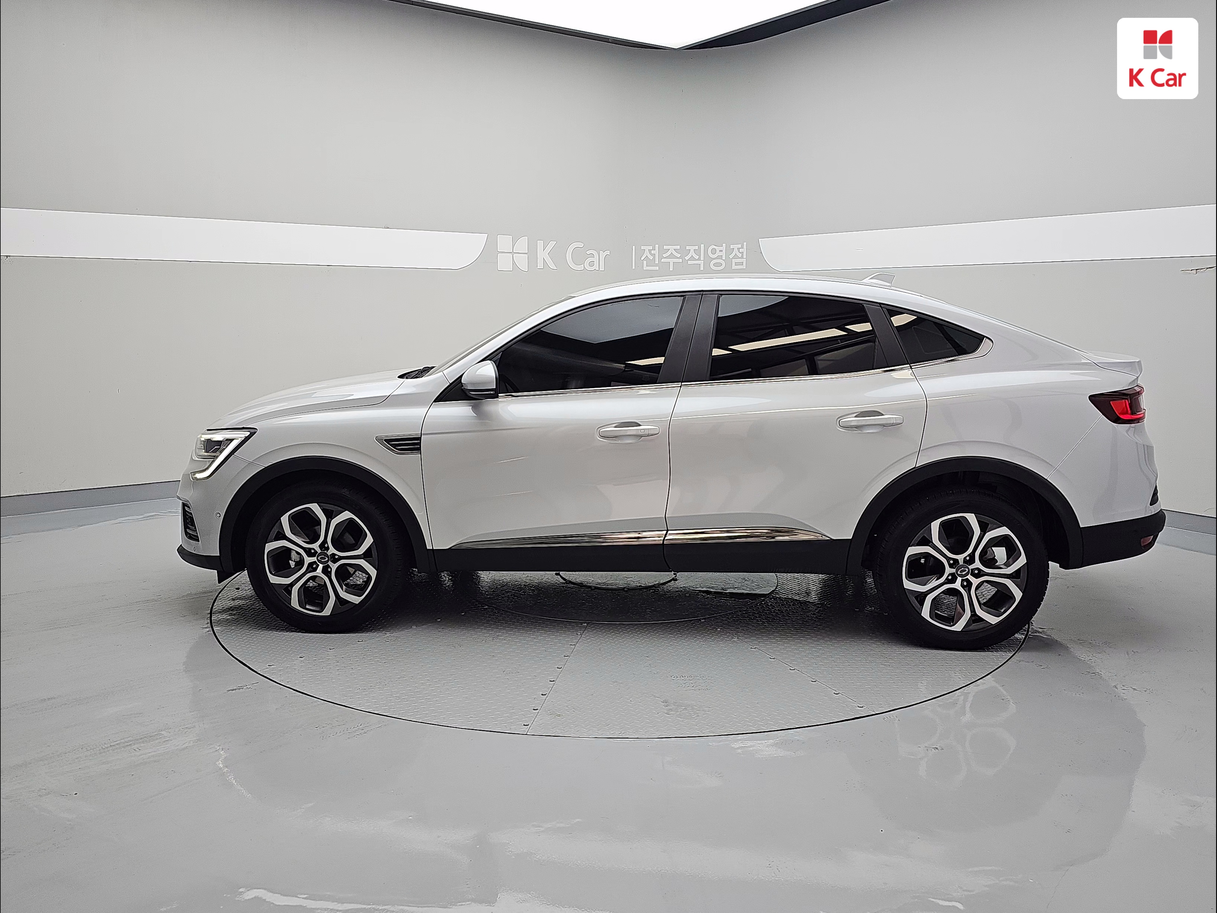 RENAULT(SAMSUNG) XM3 TCe 260