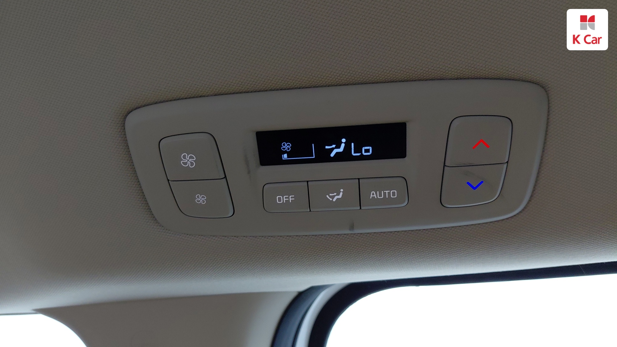 Kia Carnival дизель 2.2 (9 мест) Prestige, миниатюра 24