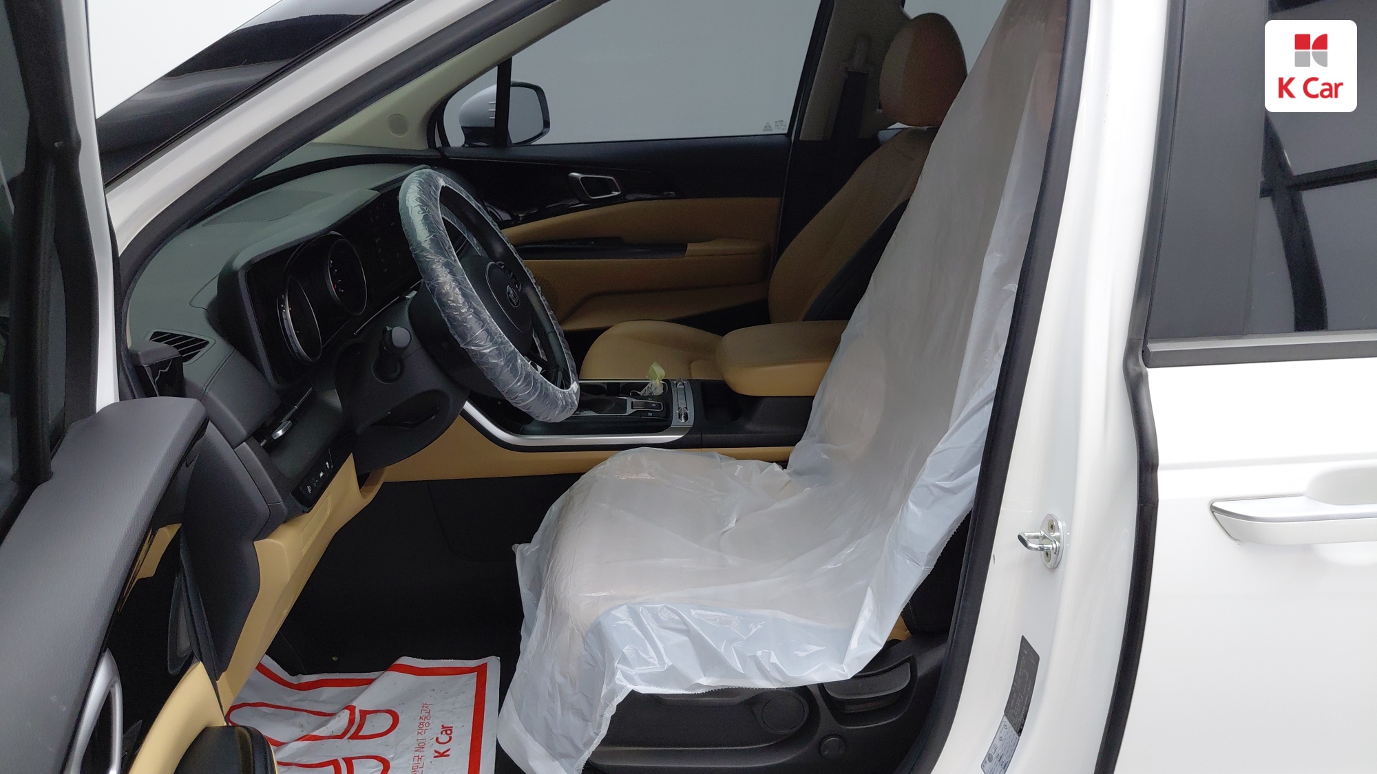 Kia Carnival дизель 2.2 (9 мест) Prestige, миниатюра 25