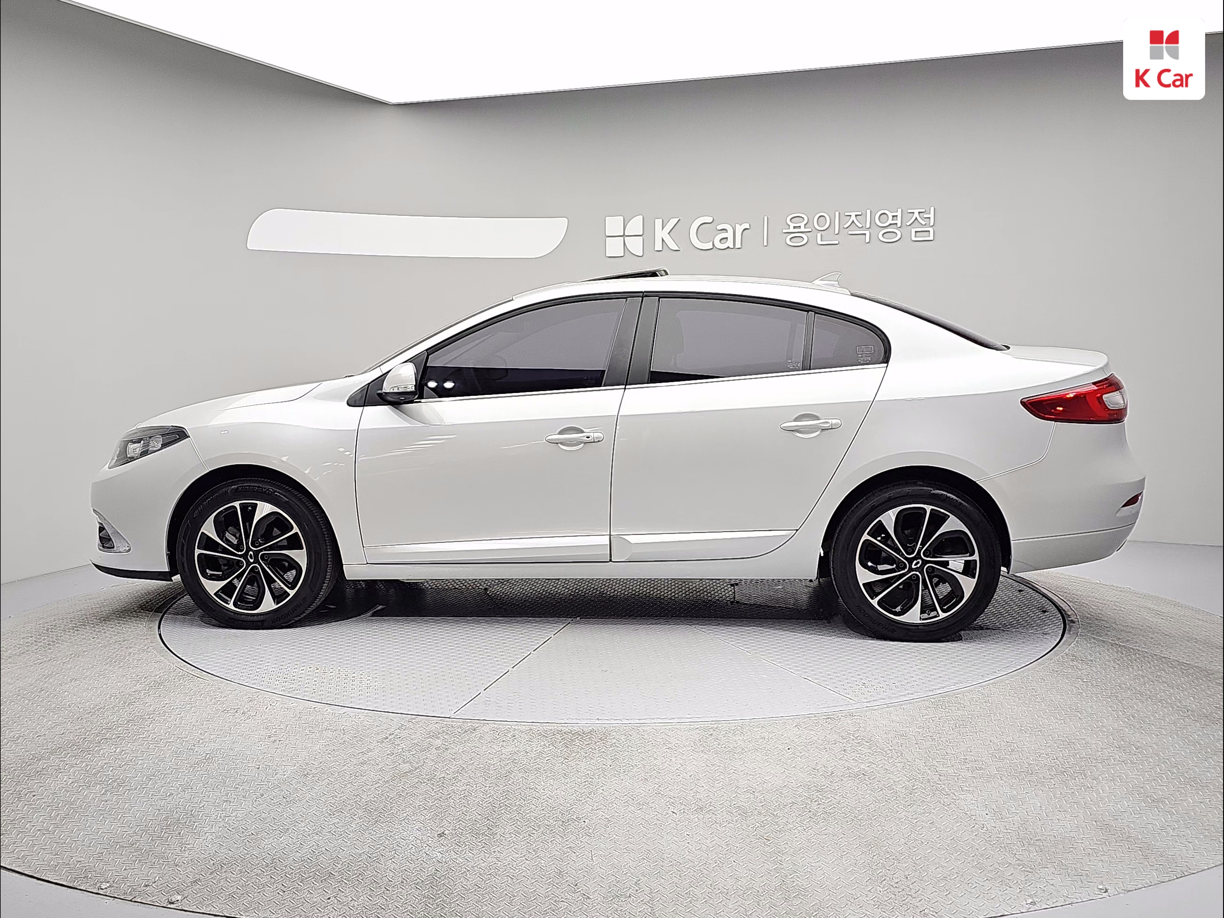 RENAULT(SAMSUNG) SM3 Neo RE