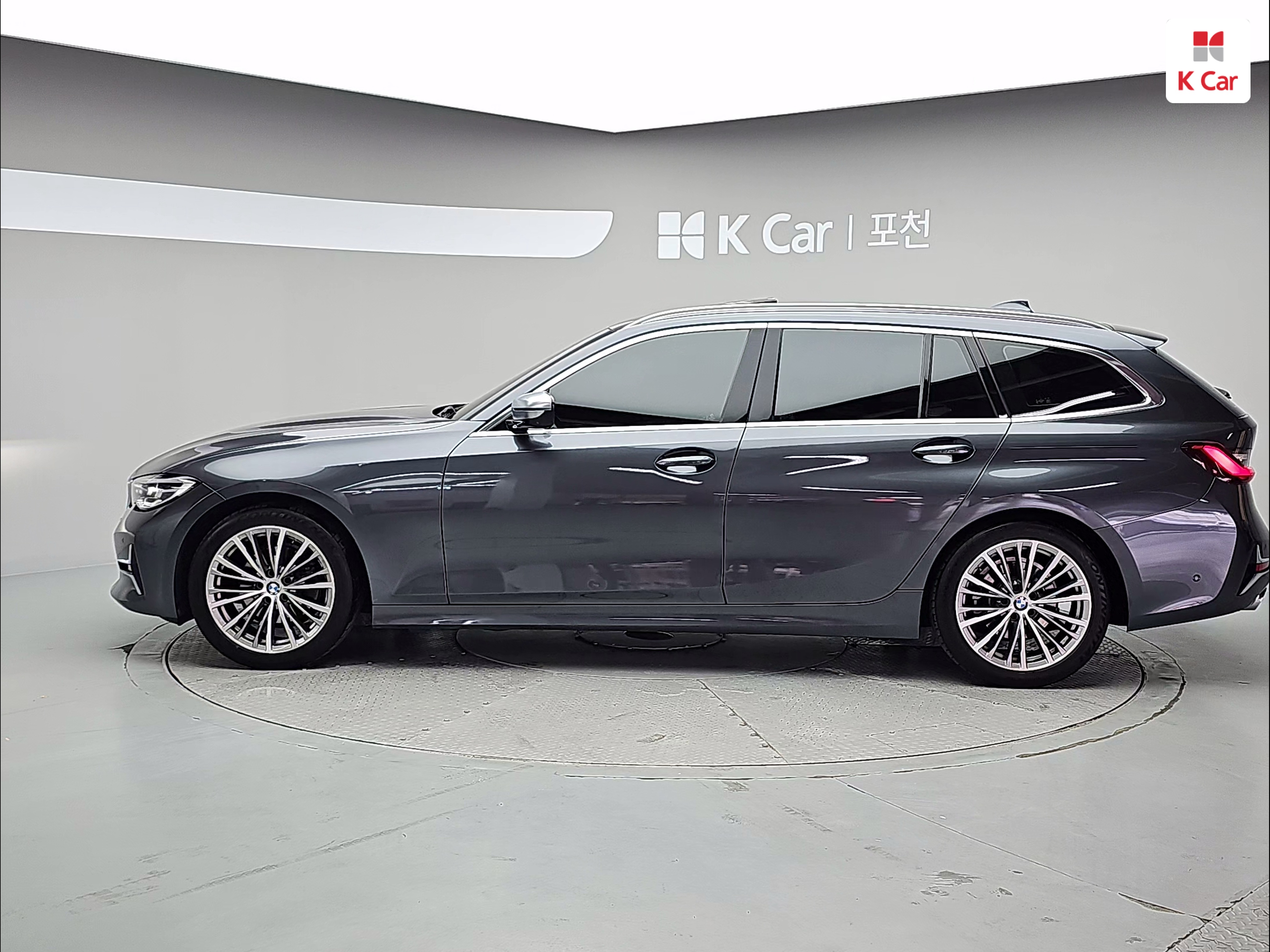 BMW 3 Series (7th Generation) Touring 320i
