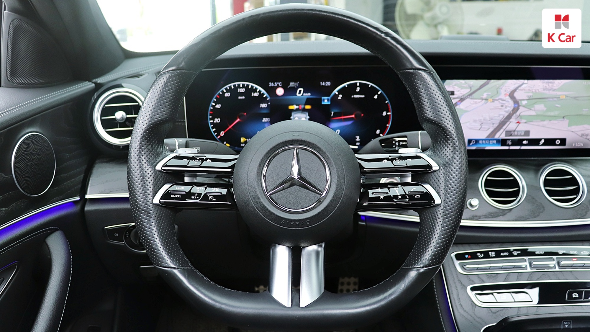 Mercedes-Benz E-Class E220d 4MATIC AMG Line, миниатюра 21