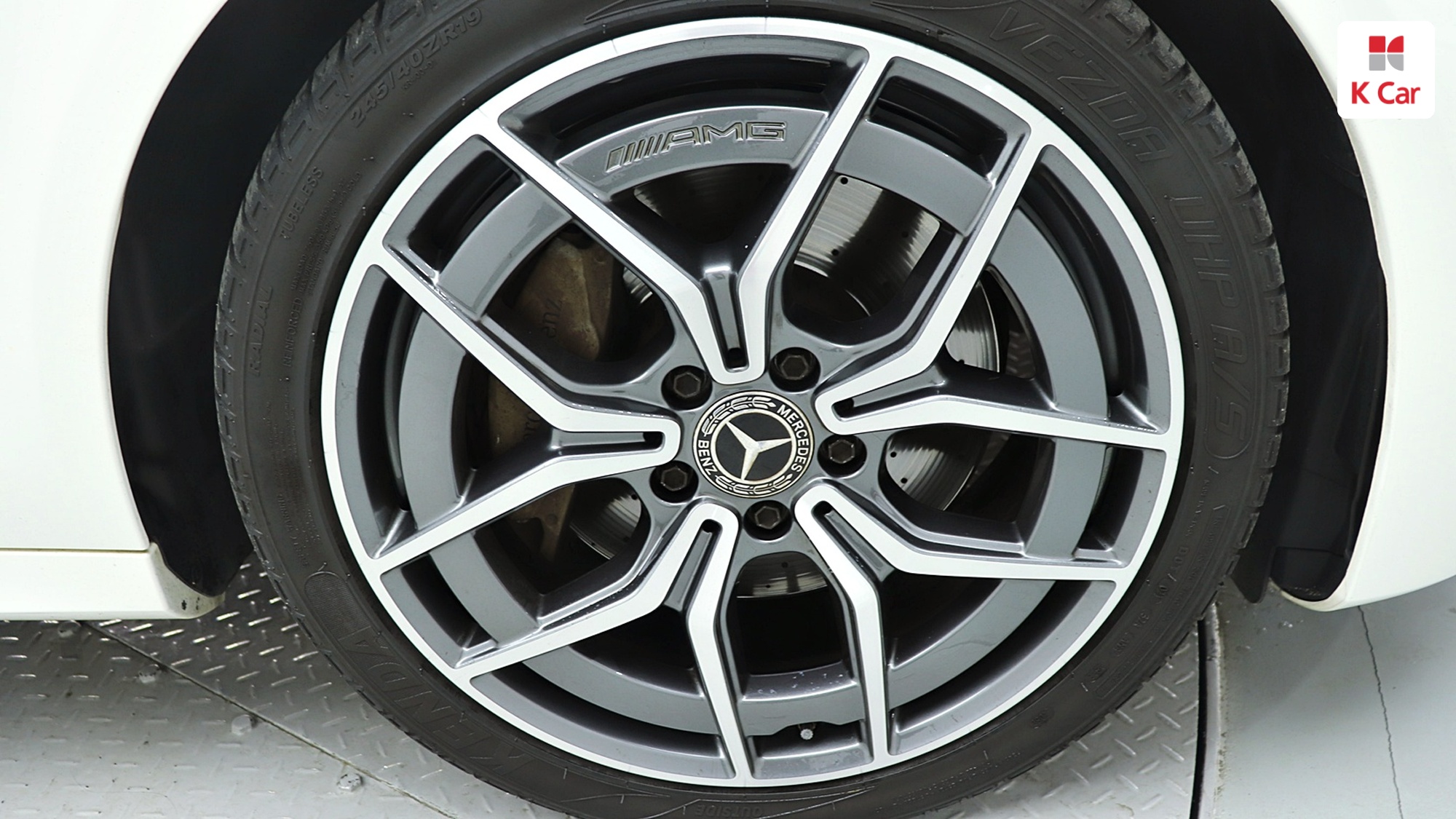 Mercedes-Benz E-Class E220d 4MATIC AMG Line, миниатюра 4