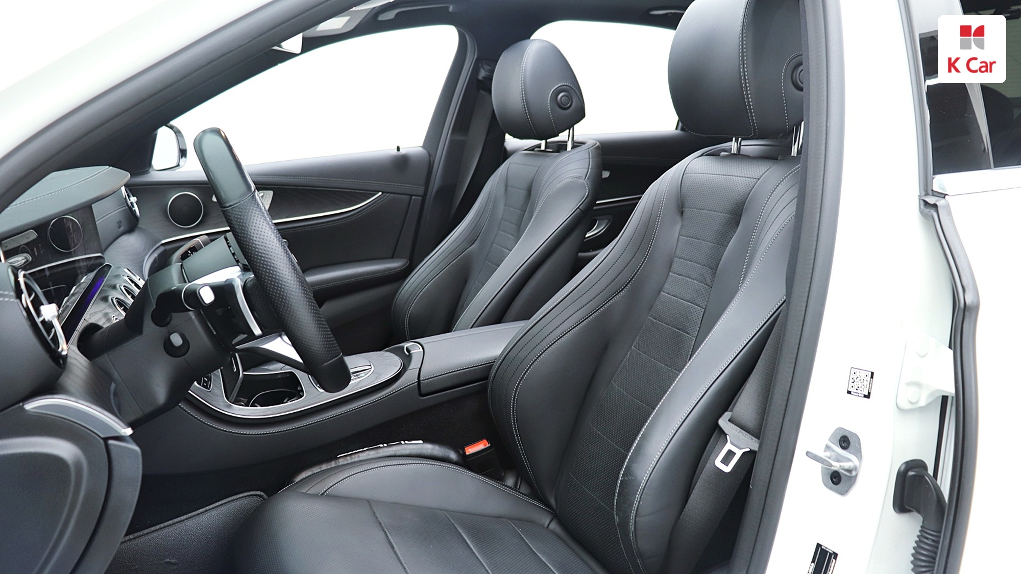 Mercedes-Benz E-Class E220d 4MATIC AMG Line, миниатюра 10