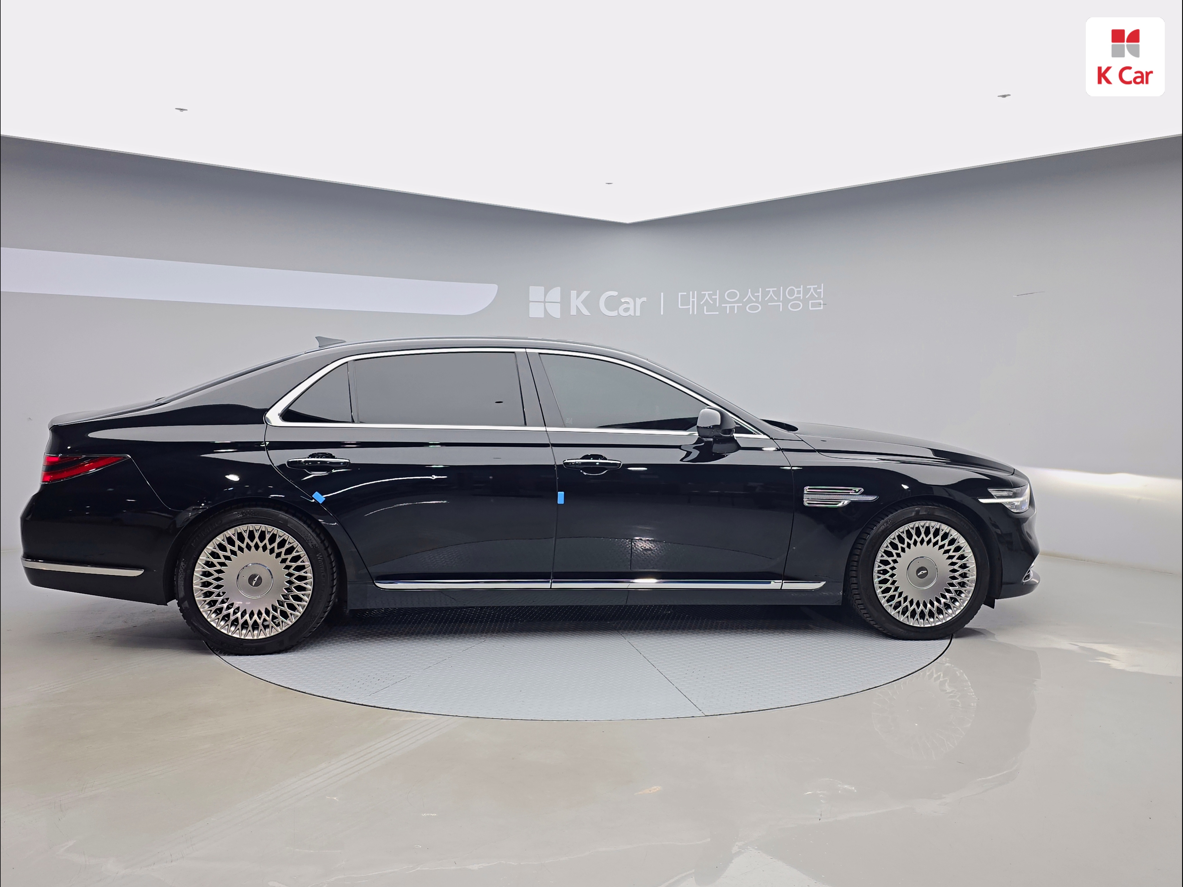 GENESIS G90 5.0 AWD