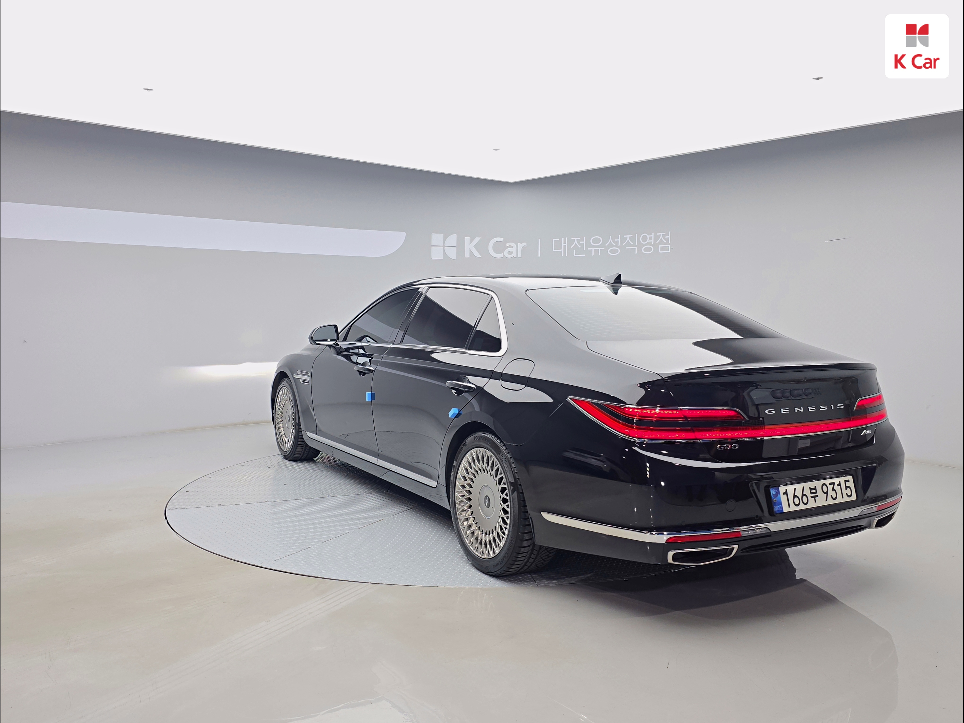 GENESIS G90 5.0 AWD