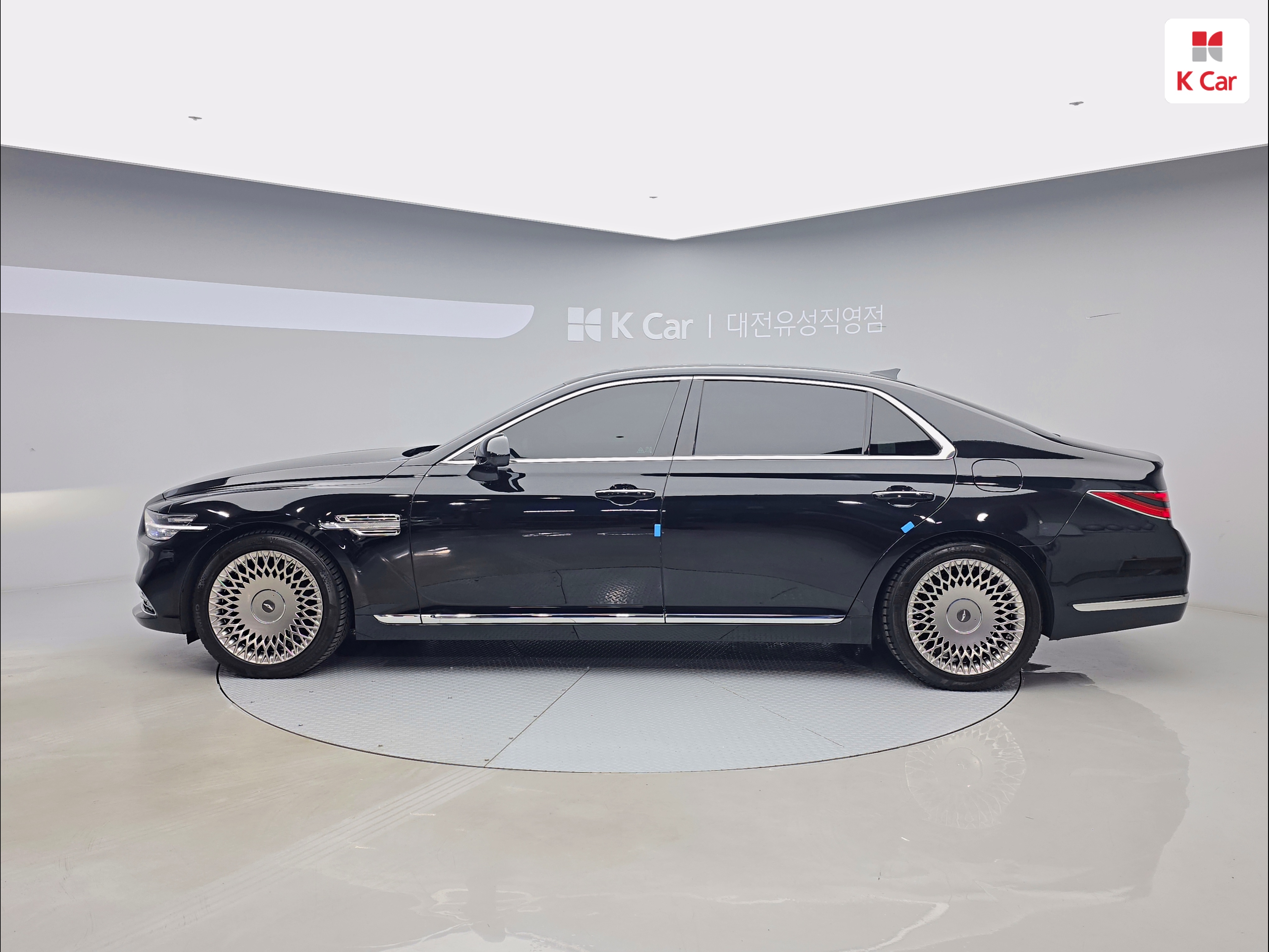 GENESIS G90 5.0 AWD