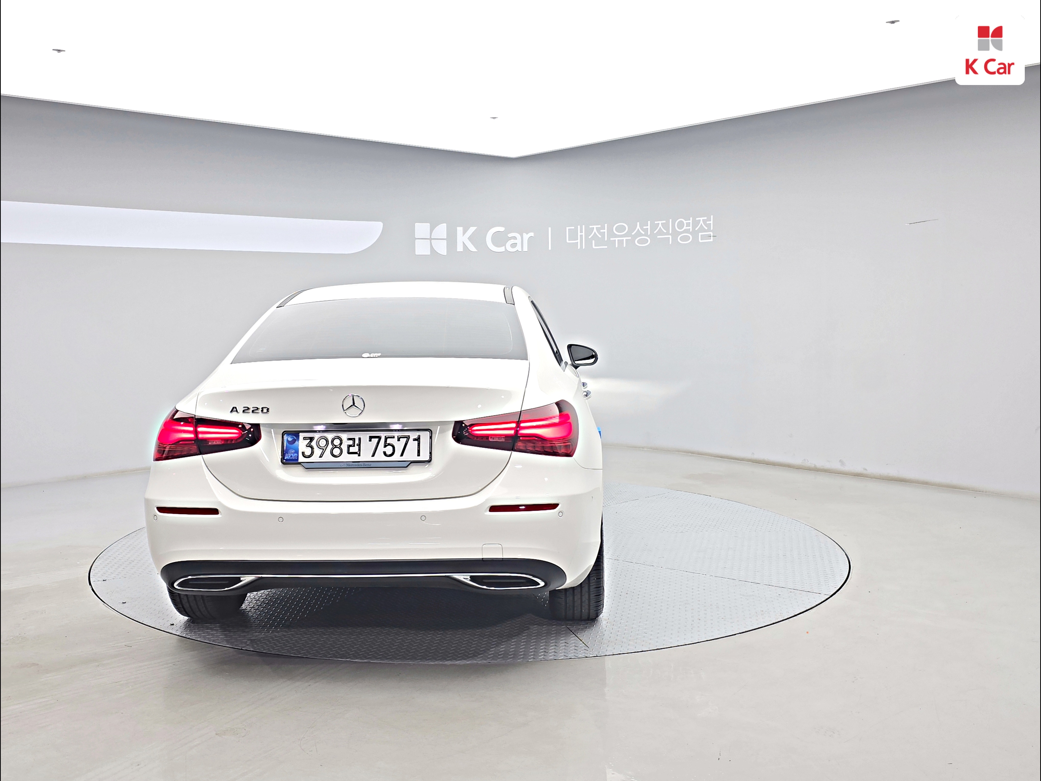 BENZ A-Class (4th Generation) A220 Sedan