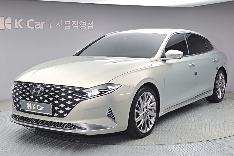 Hyundai Grandeur Gasoline 3.3 Calligraphy 2