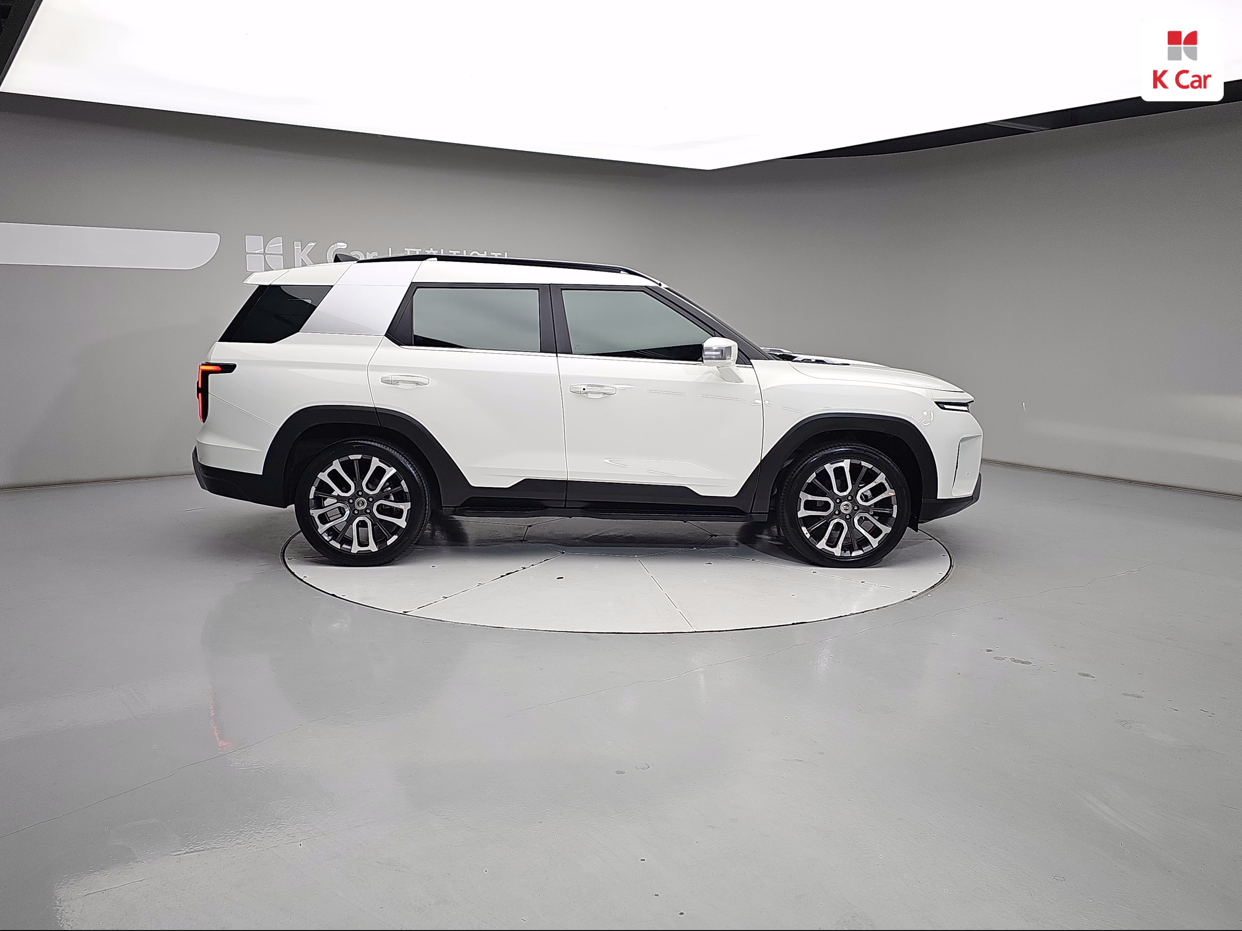 KG MOBILITY(SSANGYONG) Torres 1.5 GDI-T 2WD